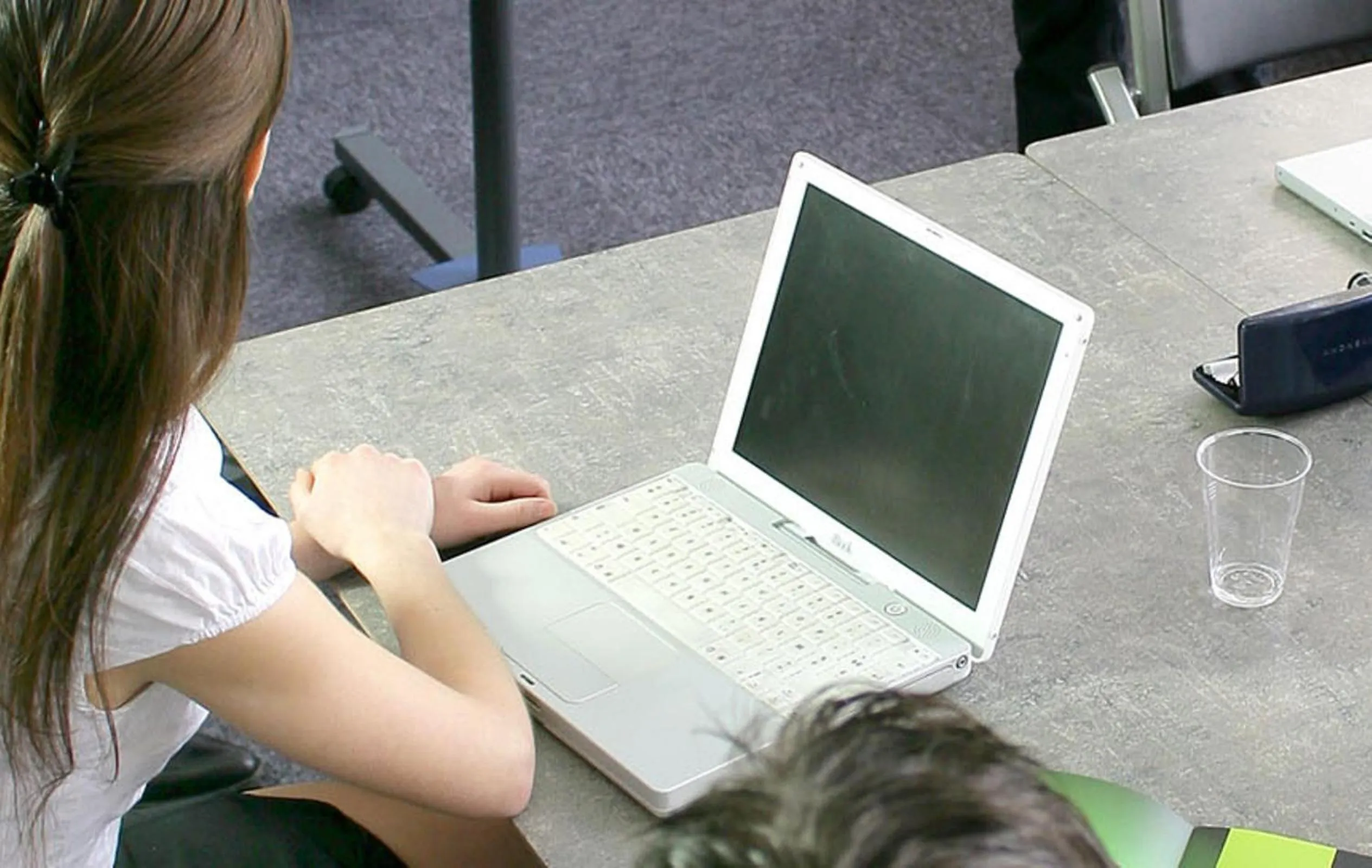 Guests in Hotel Mercedes