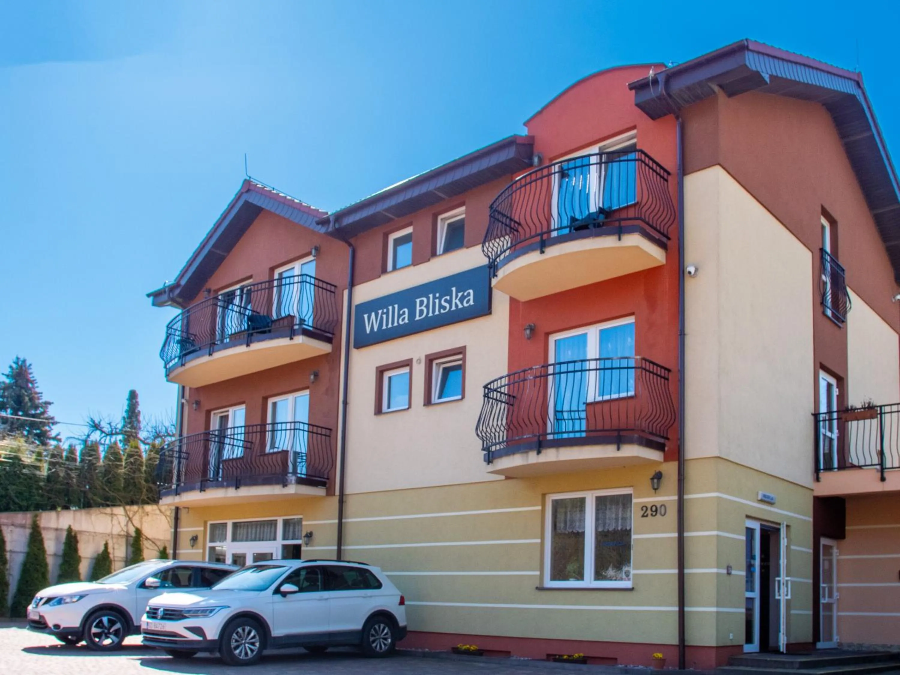 Property building in Willa Bliska