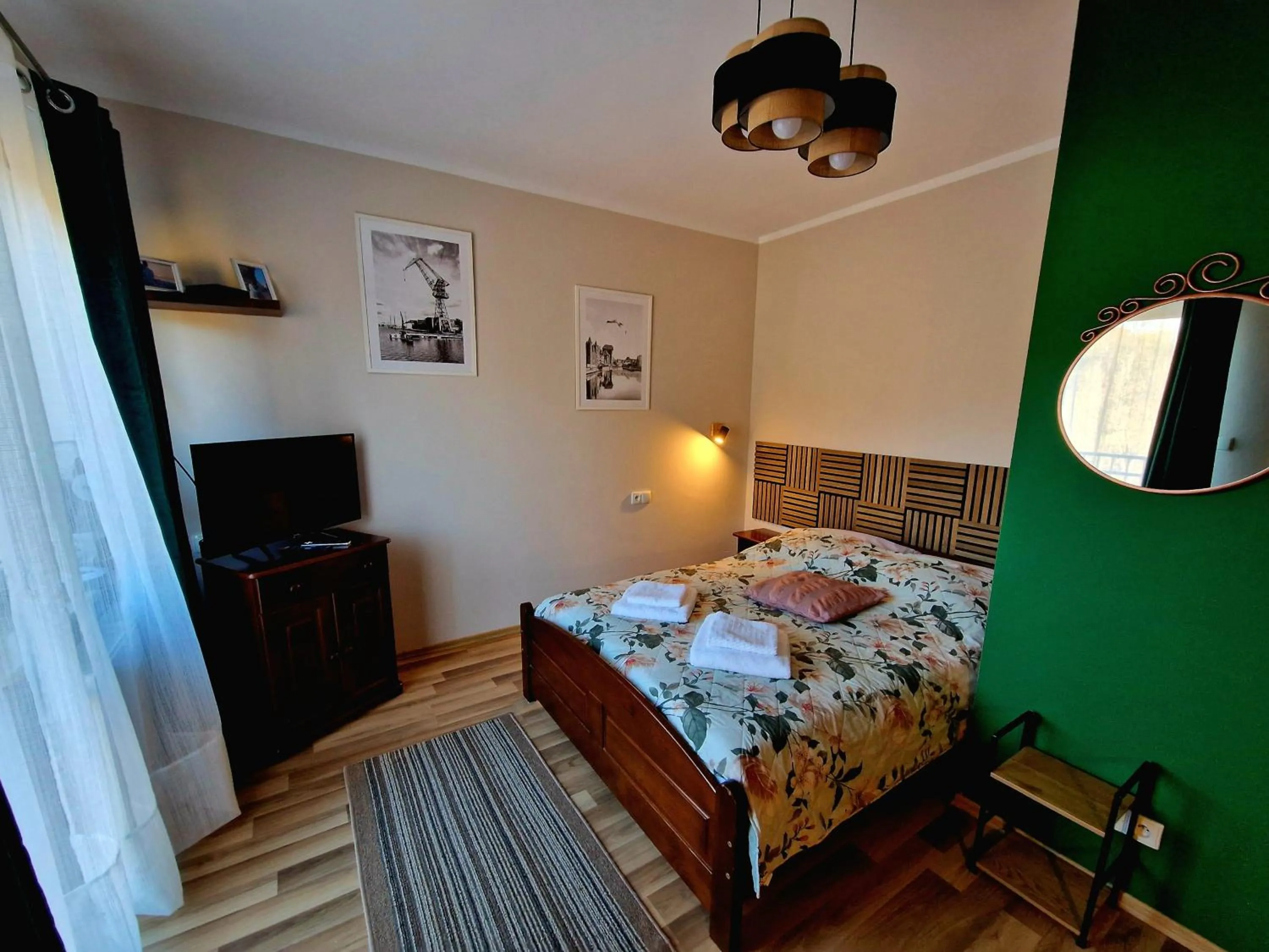 Bed in Willa Bliska