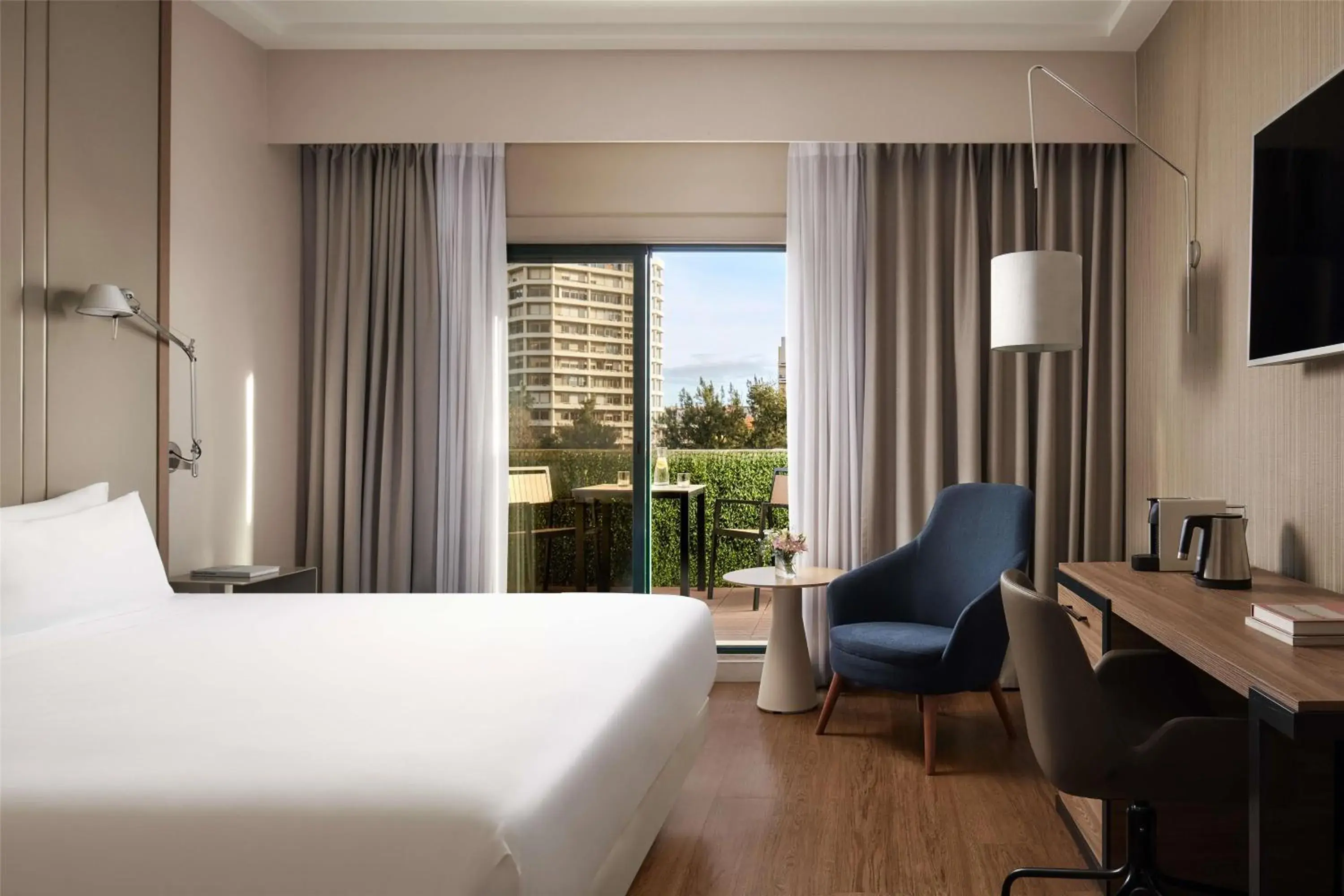 Bedroom, Bed in NH Lisboa Campo Grande Bedroom, Bed in NH Lisboa Campo Grande