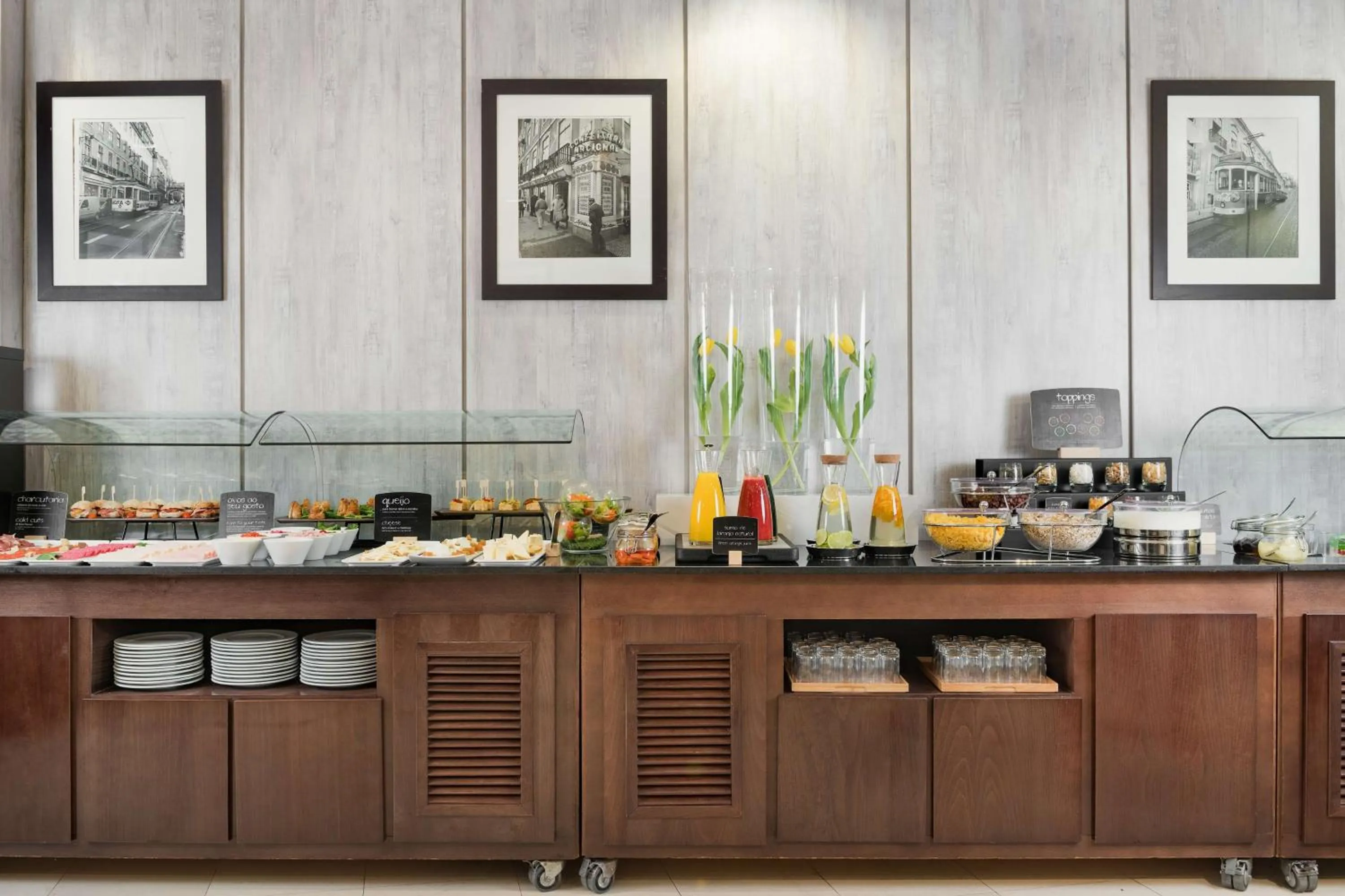 Breakfast in NH Lisboa Campo Grande