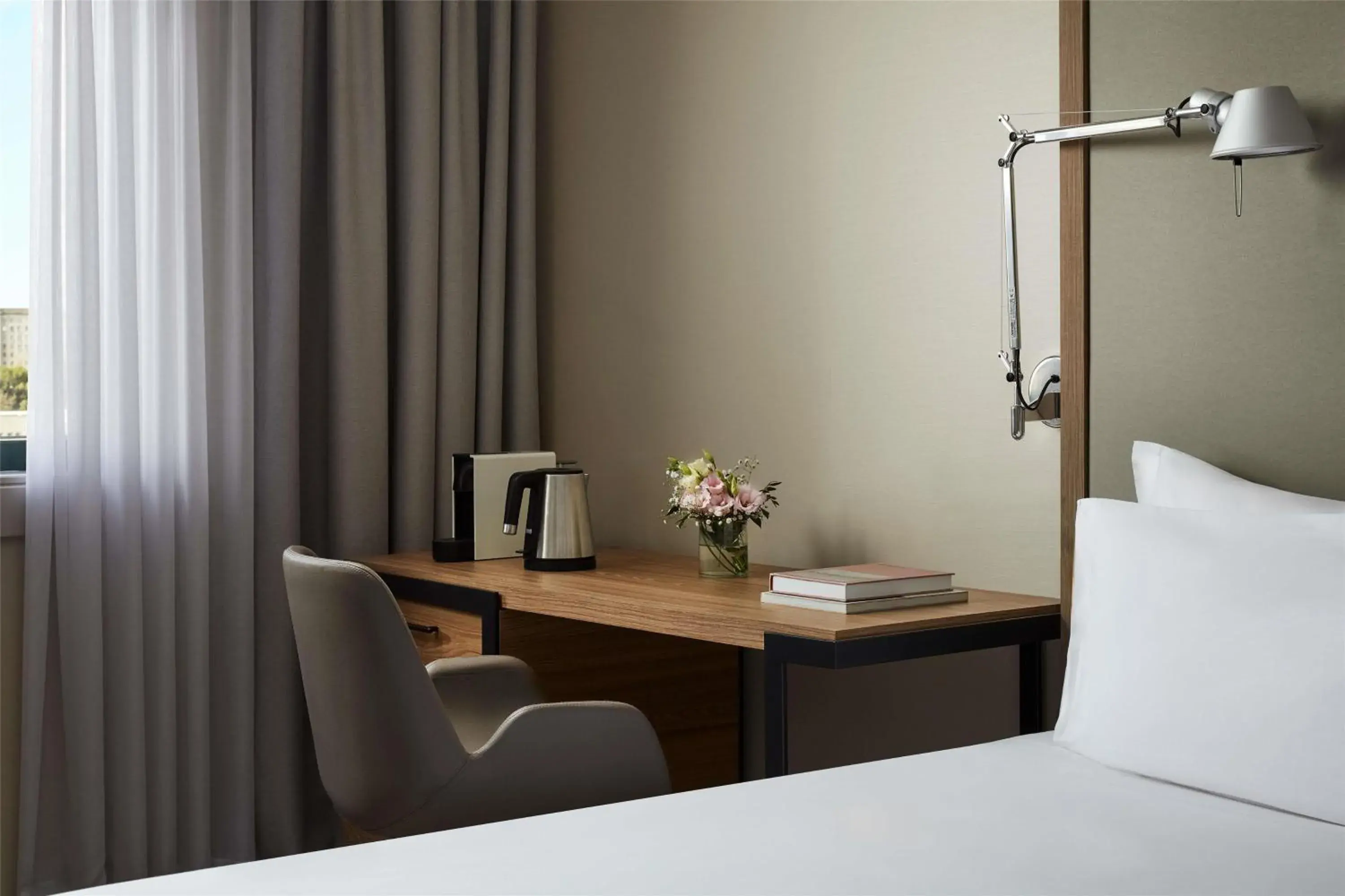 Bedroom, Bed in NH Lisboa Campo Grande Bedroom, Bed in NH Lisboa Campo Grande