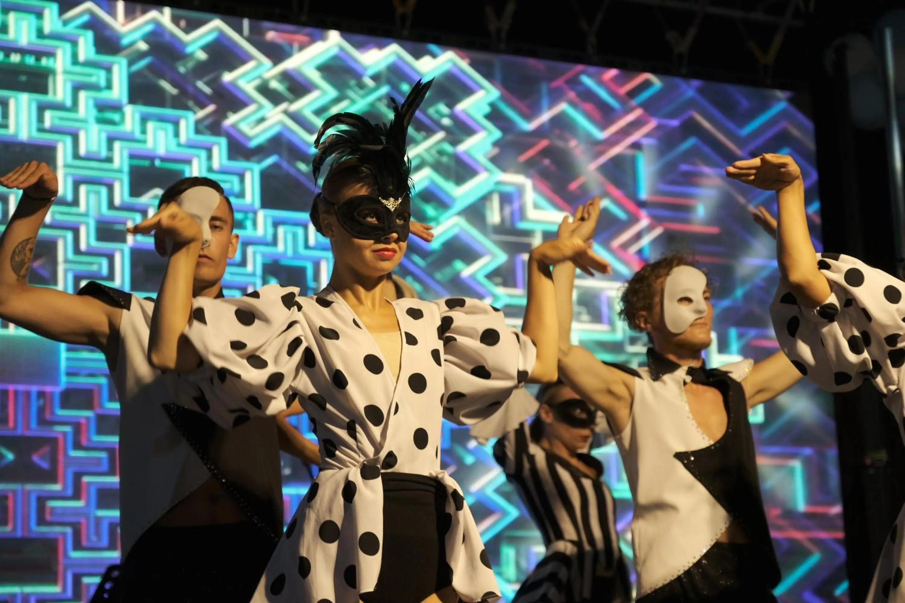 Entertainment in Seaden Sea World Resort & Spa