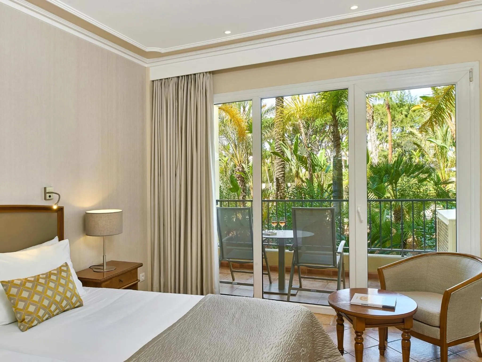 Bedroom, Bed in Ria Park Hotel & Spa