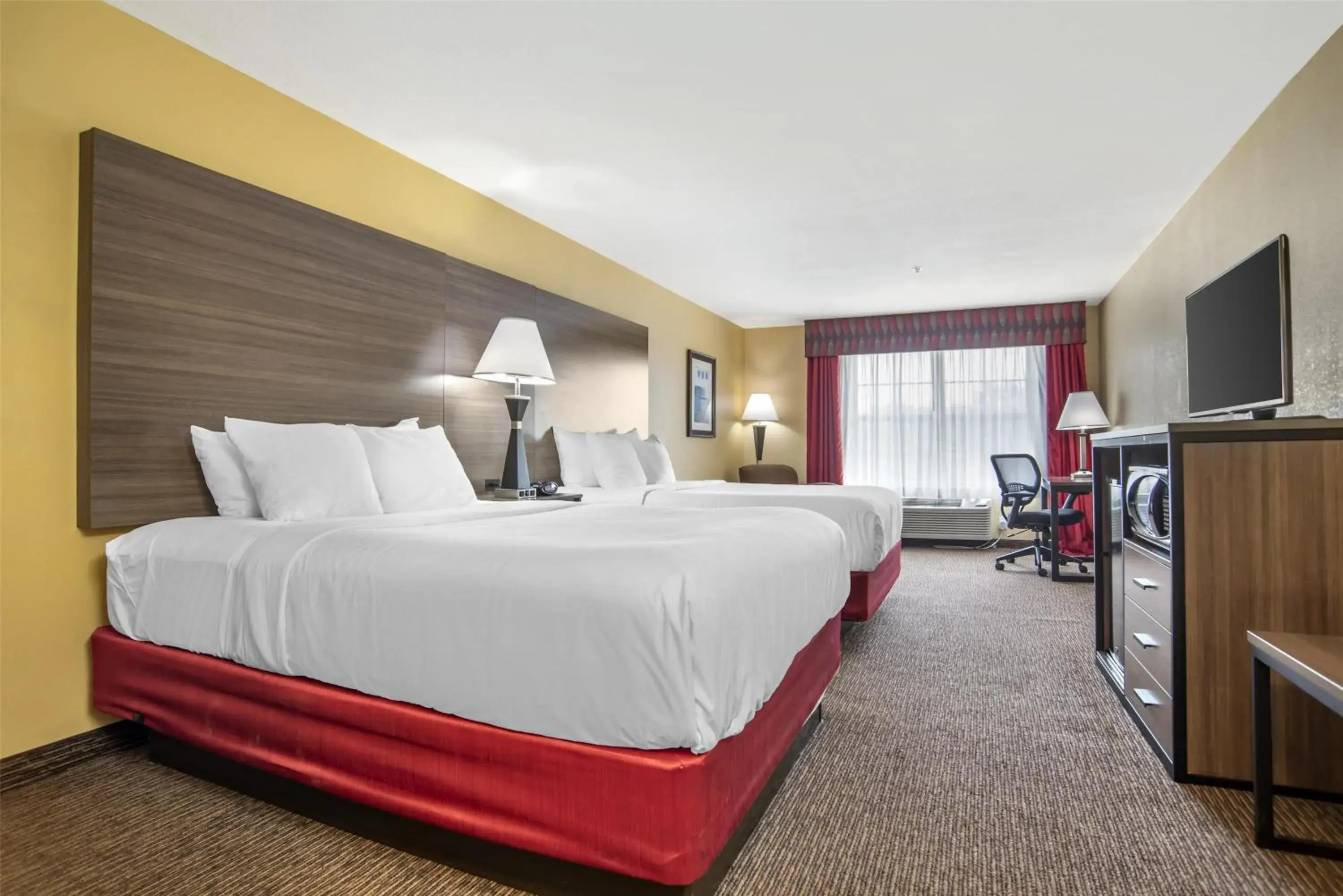Bedroom, Bed in Best Western Plus Bessemer Bedroom, Bed in Best Western Plus Bessemer