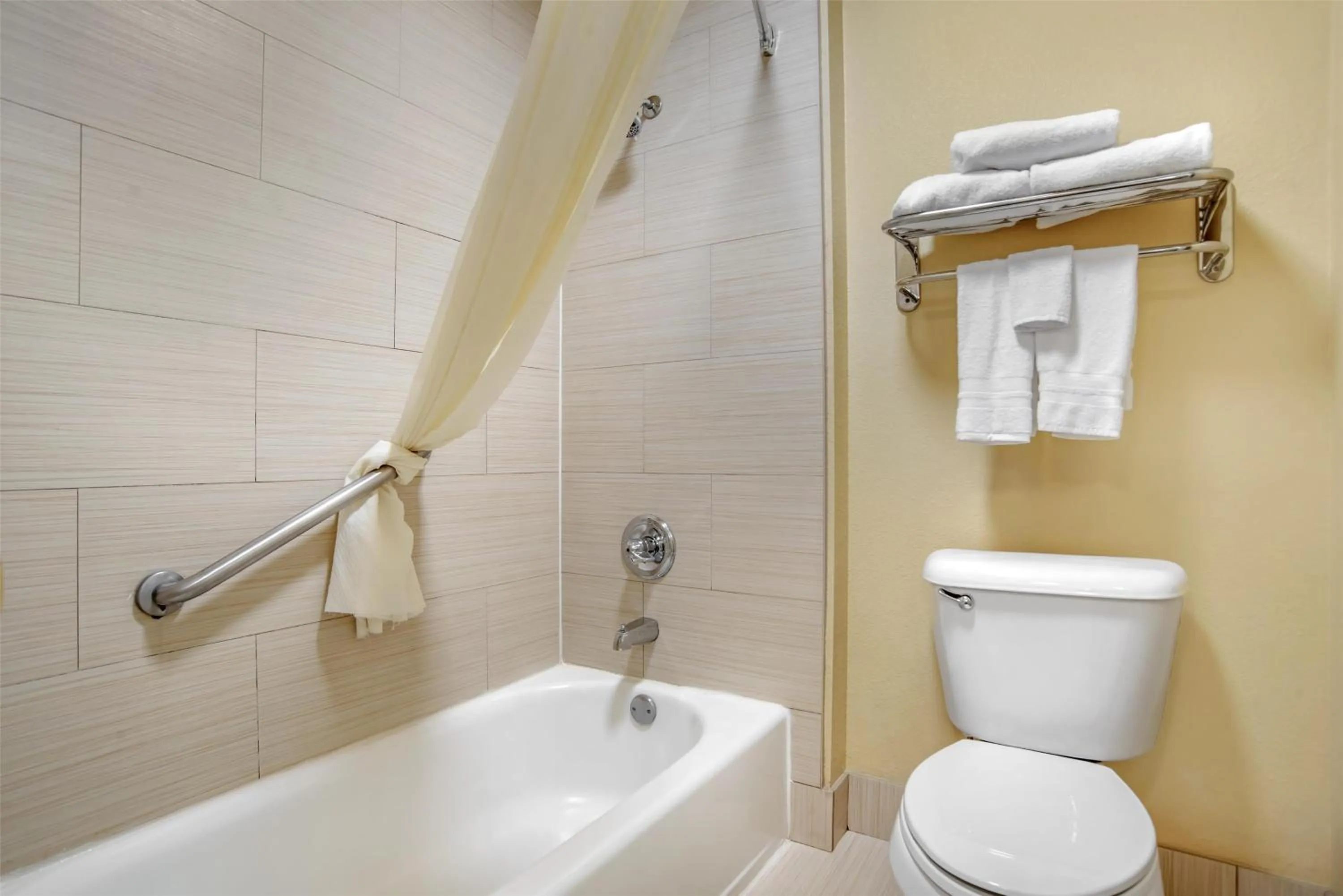 Bathroom in Best Western Plus Bessemer