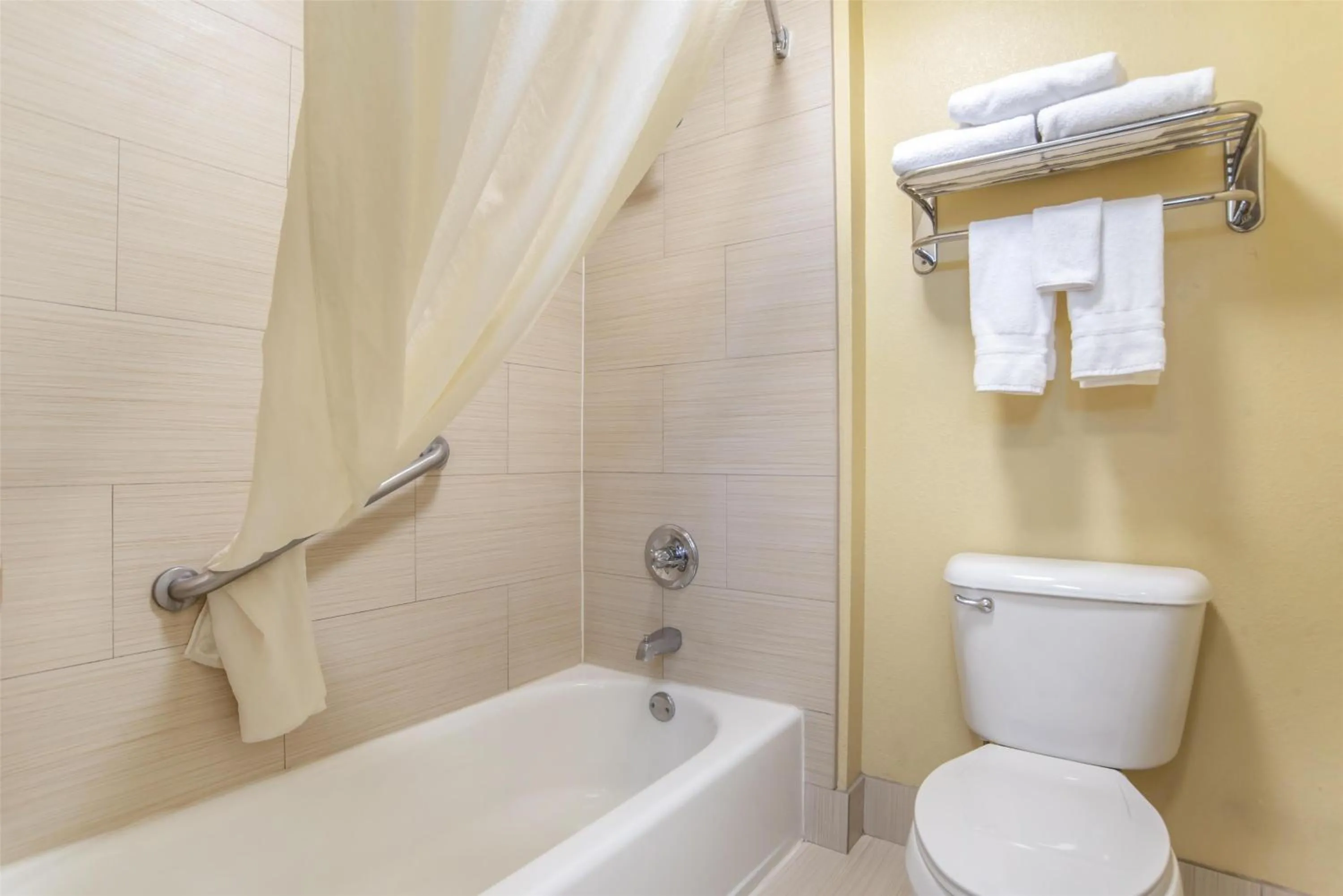 Bathroom in Best Western Plus Bessemer