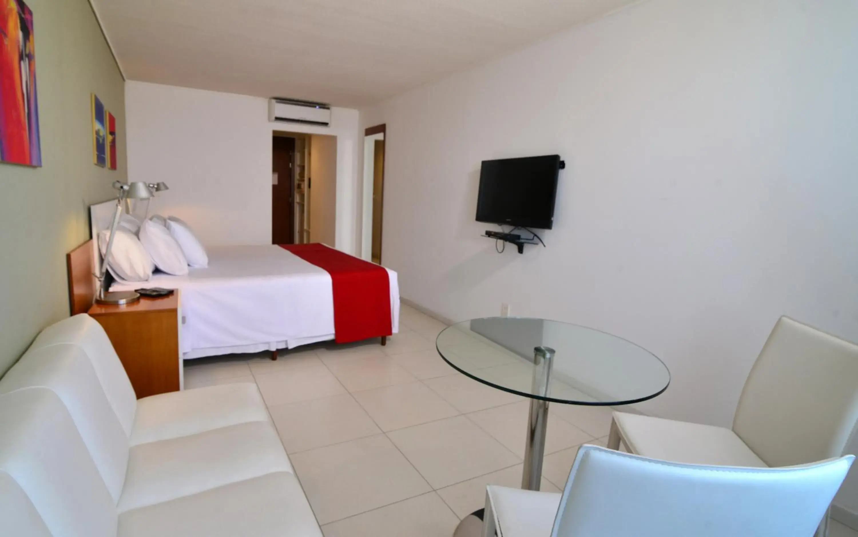 Photo of the whole room, Bed in UY Proa Sur Hotel Photo of the whole room, Bed in UY Proa Sur Hotel