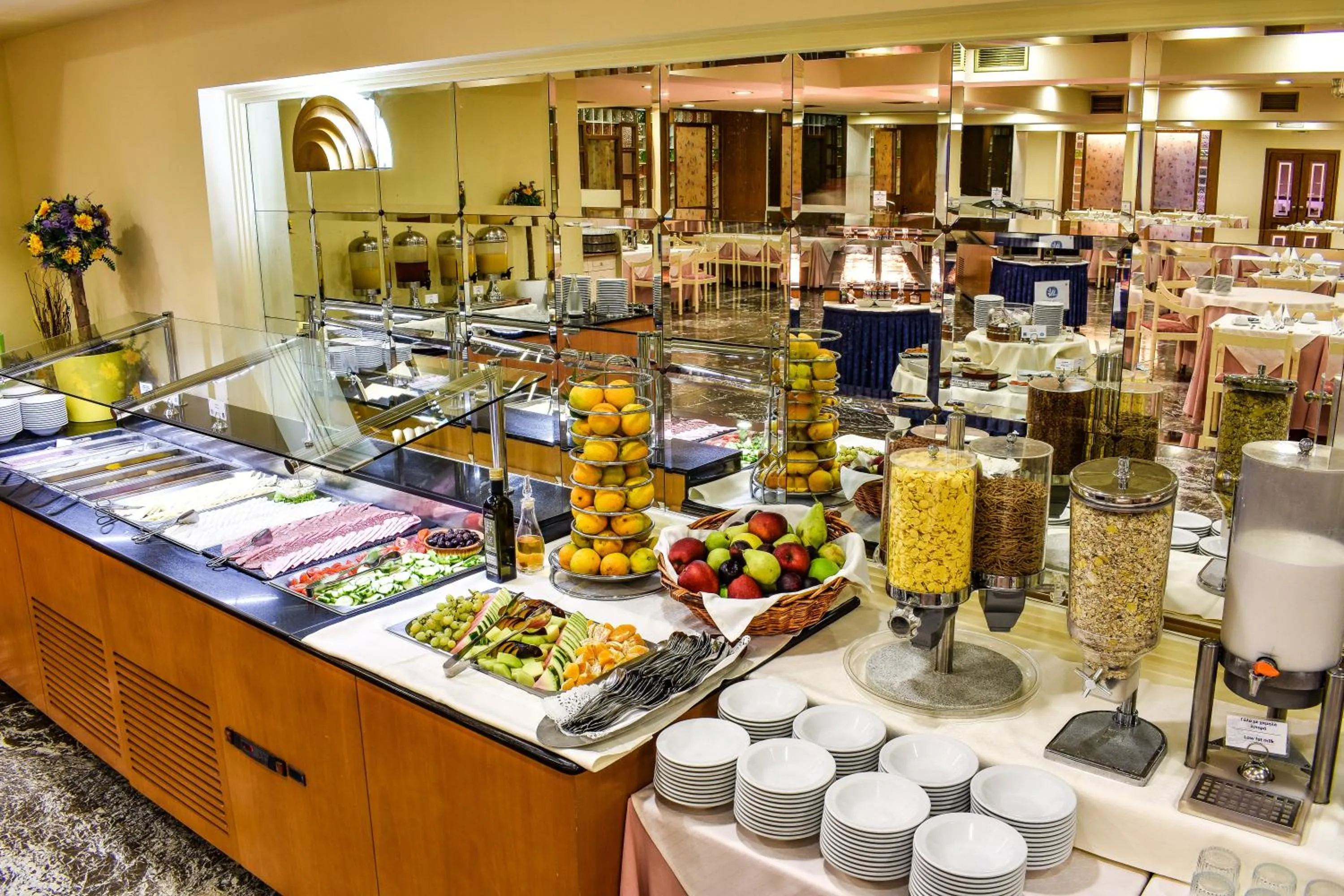 Breakfast in Mediterranee