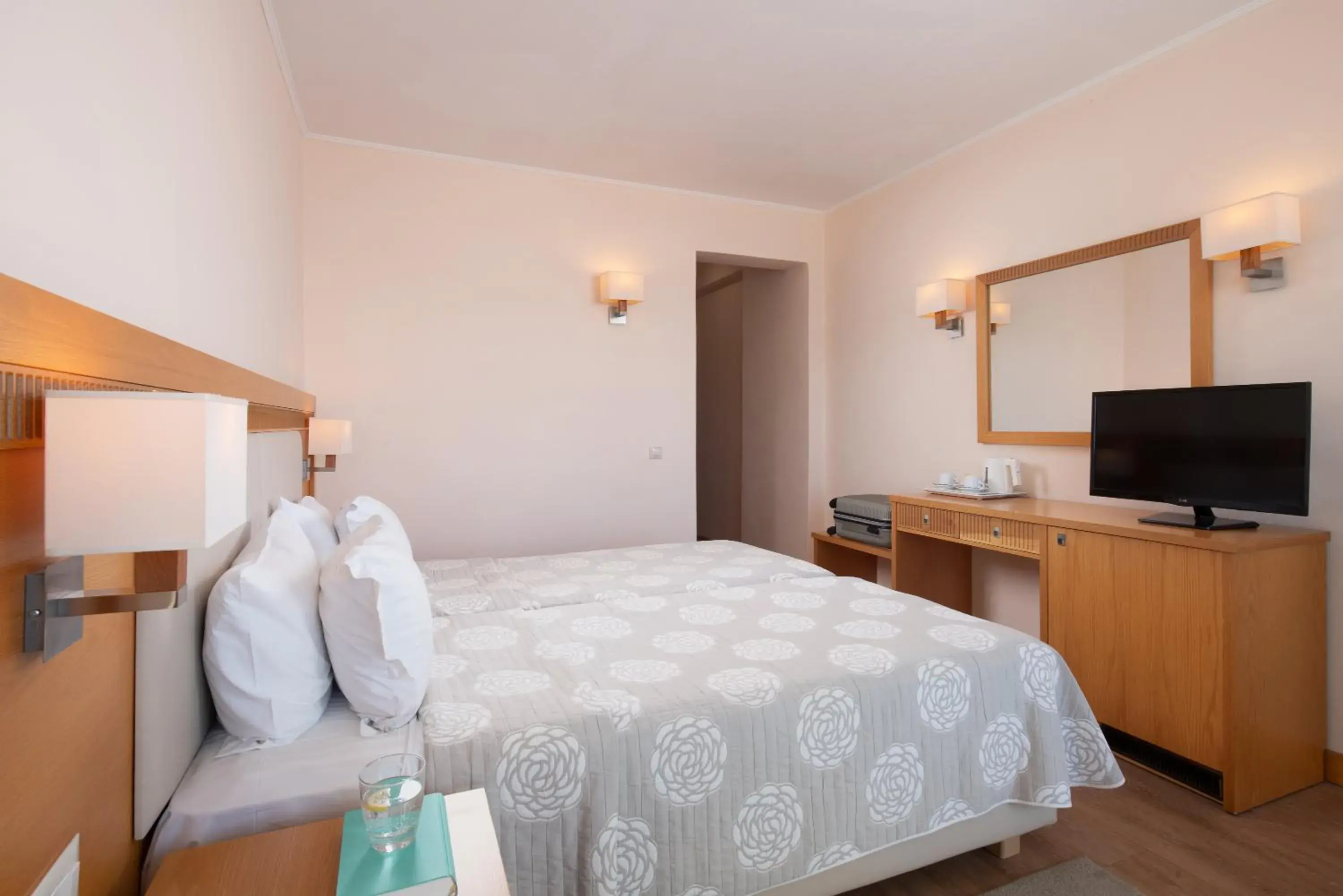 Double or Twin Room with Garden View in Mediterranee Double or Twin Room with Garden View in Mediterranee