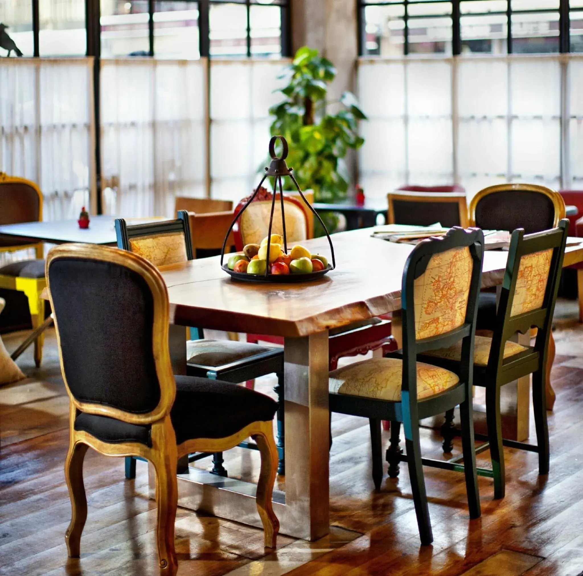 Restaurant/places to eat in SuB Karakoy - Special Category Restaurant/places to eat in SuB Karakoy - Special Category