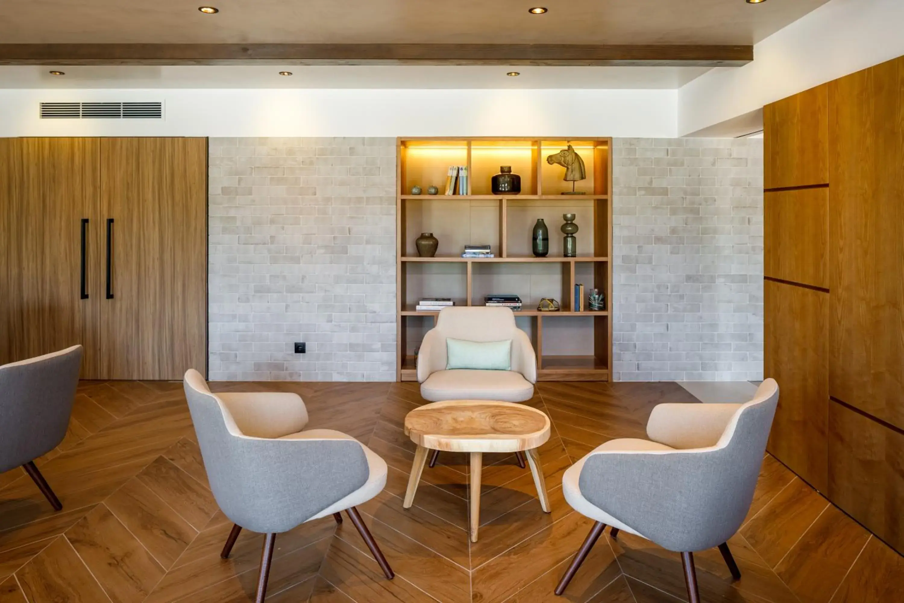 Restaurant/places to eat in AP Cabanas Beach & Nature - Adults Friendly Restaurant/places to eat in AP Cabanas Beach & Nature - Adults Friendly