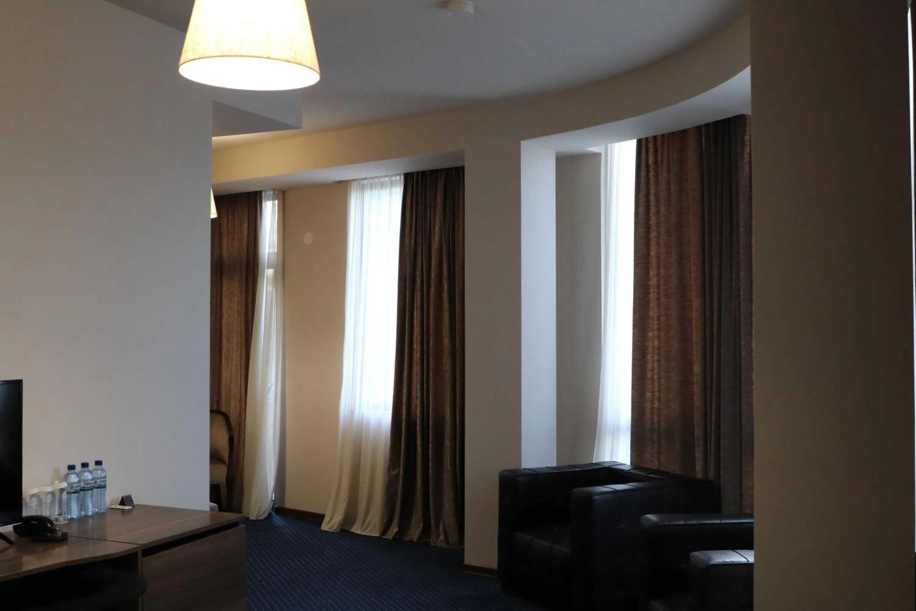 Communal lounge/ TV room in Garden Palace