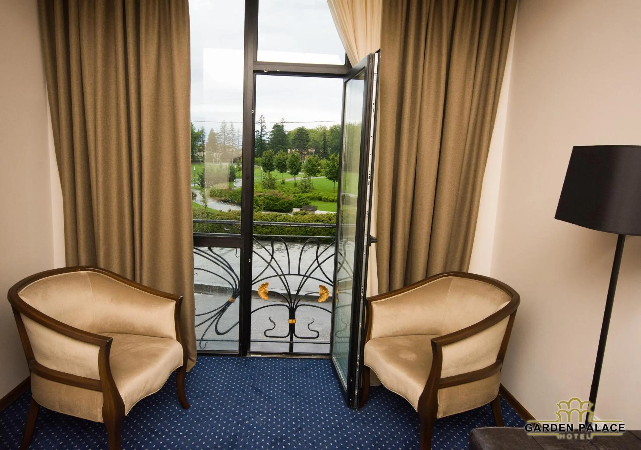 Seating area in Garden Palace