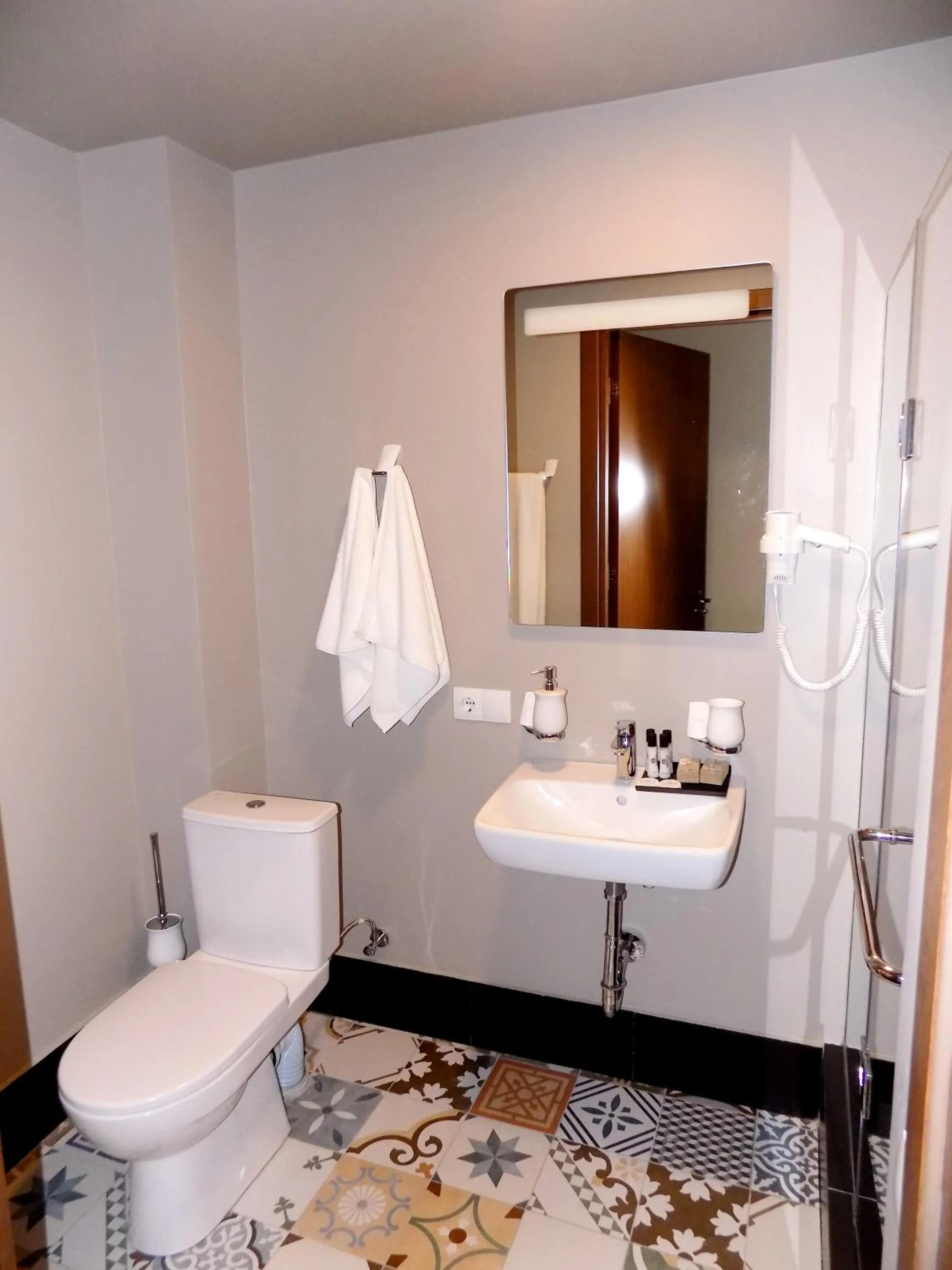 Bathroom in Garden Palace