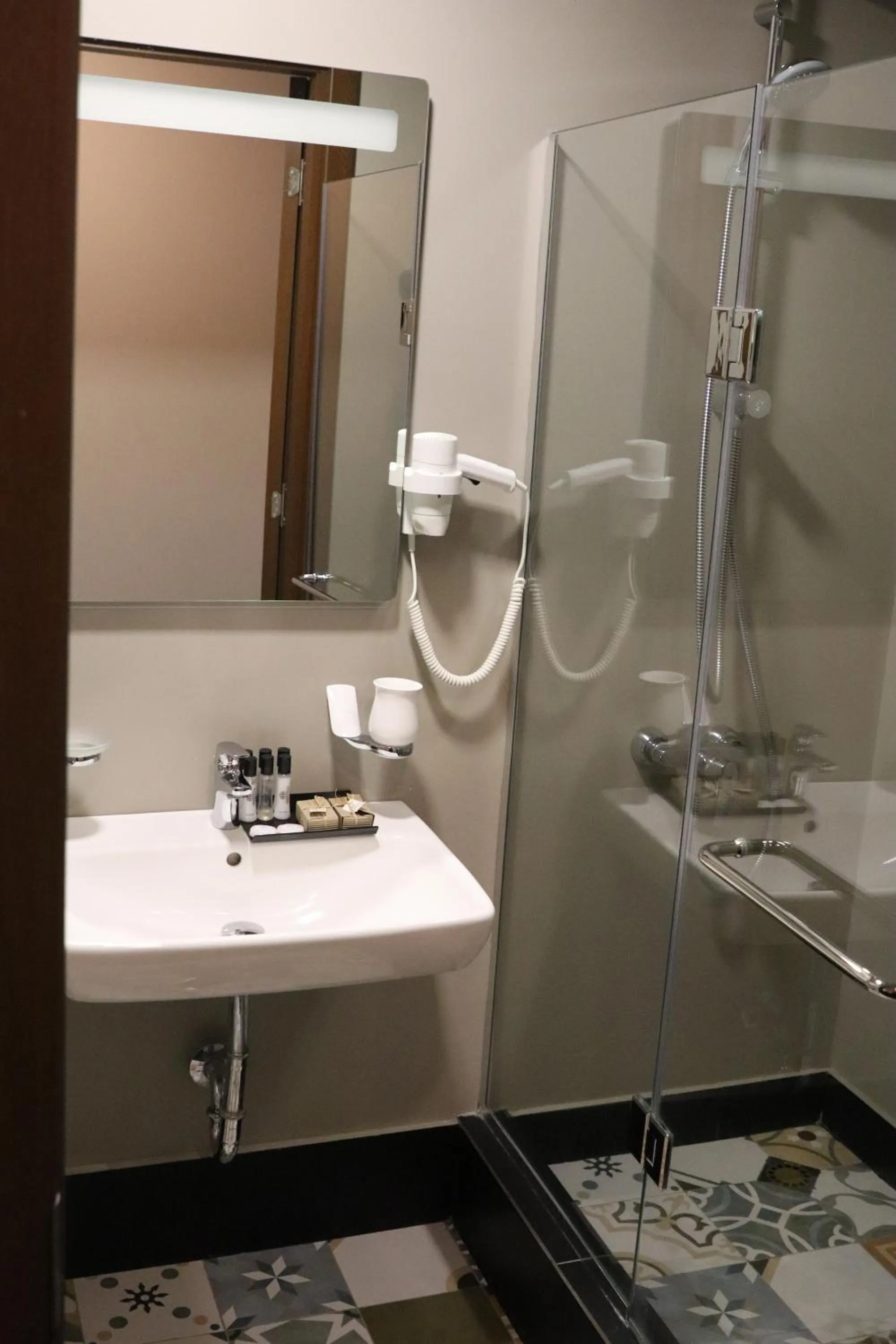 Bathroom in Garden Palace