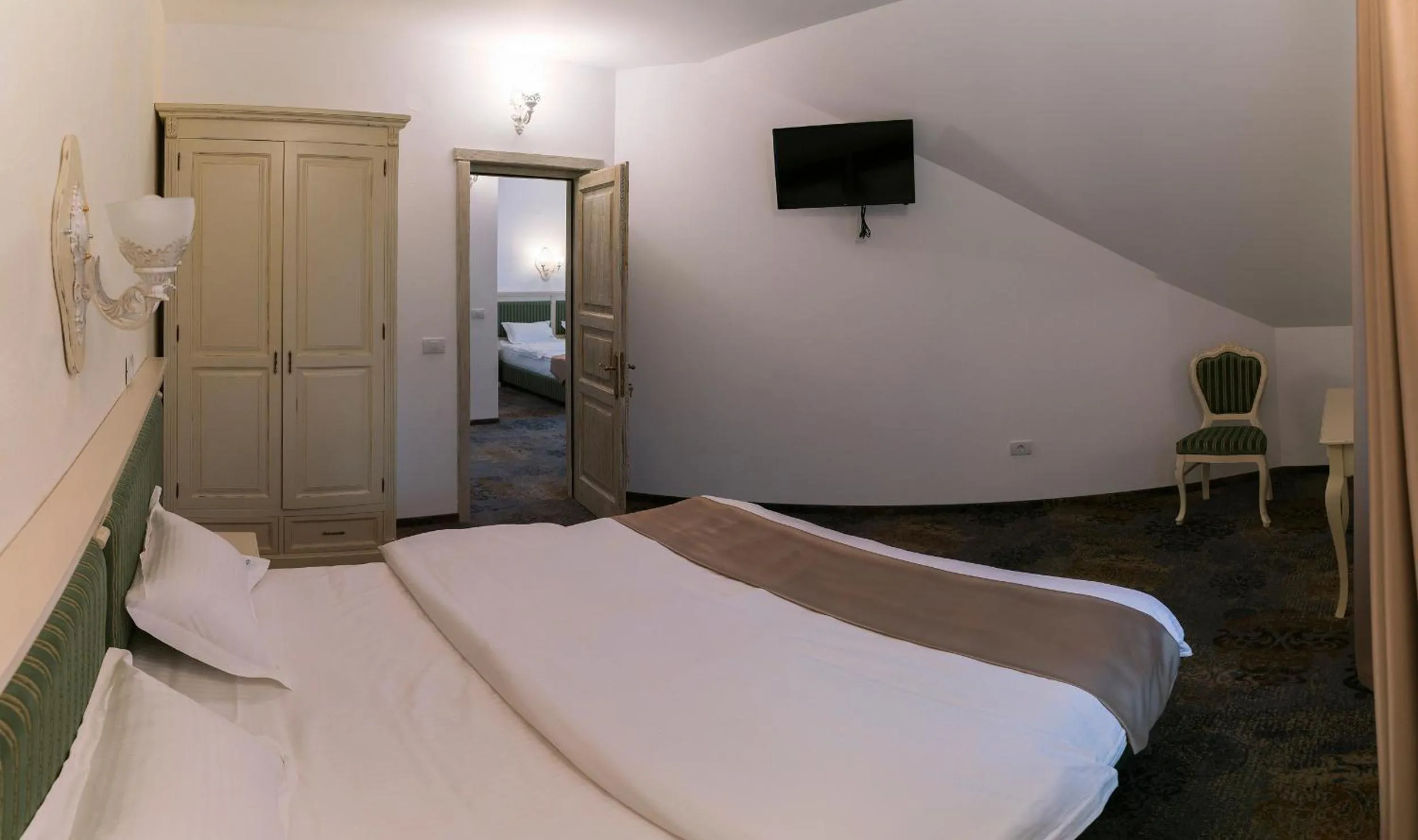 Photo of the whole room, Bed in Vila Seva