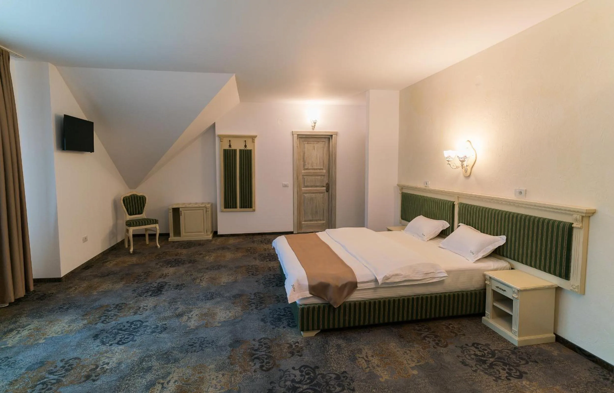 Photo of the whole room, Bed in Vila Seva
