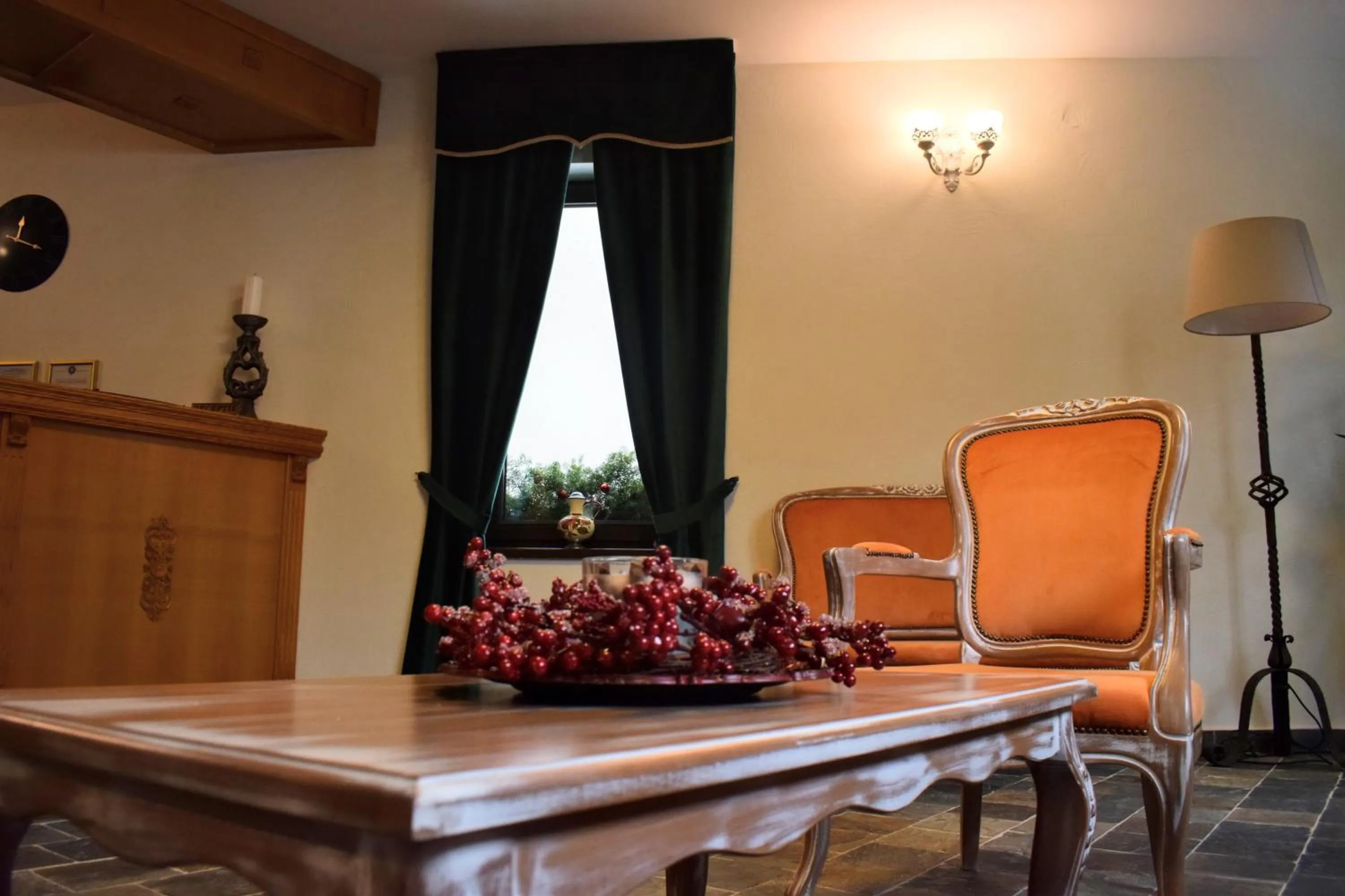 Property building in Vila Seva