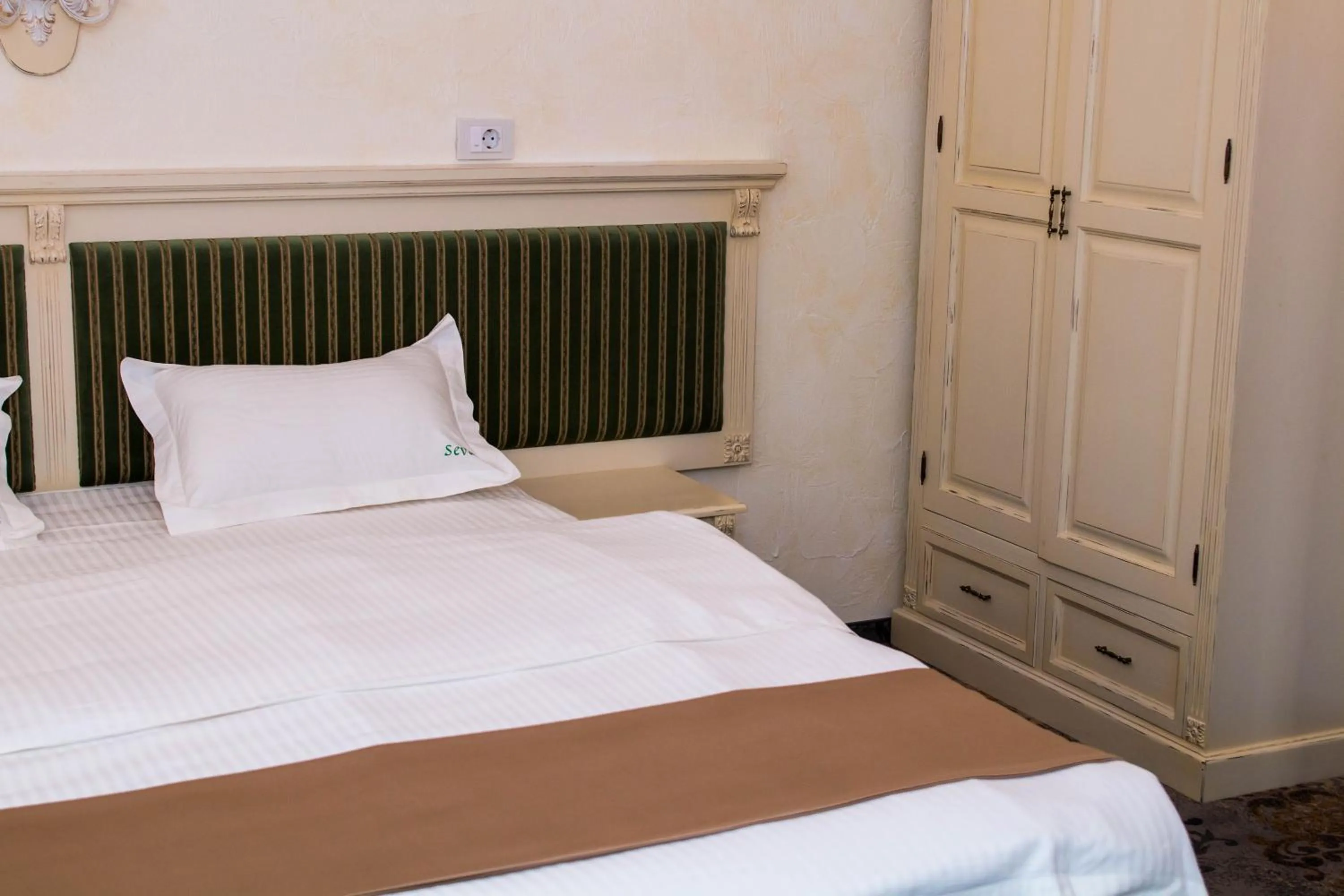Photo of the whole room, Bed in Vila Seva