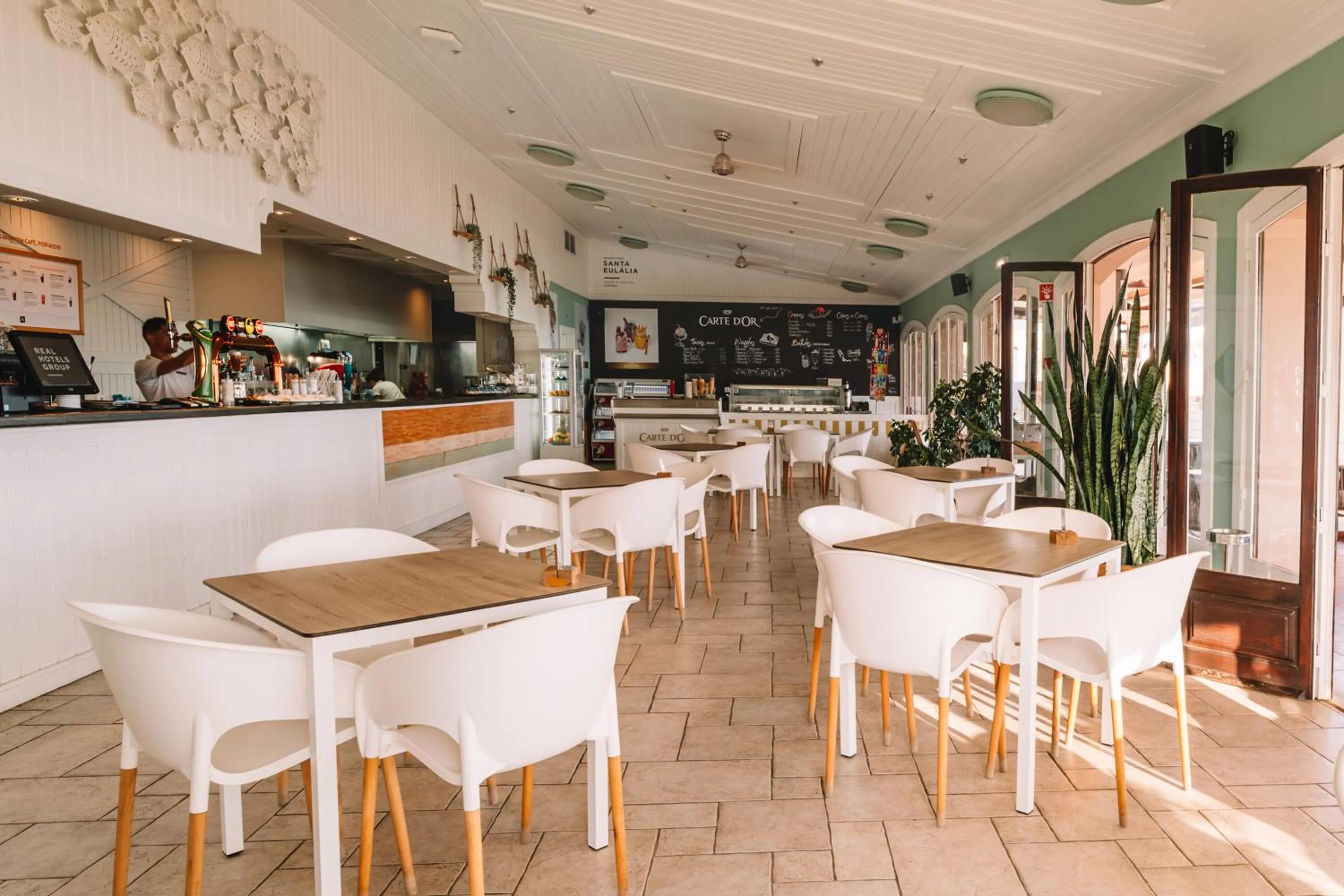 Restaurant/places to eat in Grande Real Santa Eulalia Resort & Hotel Spa