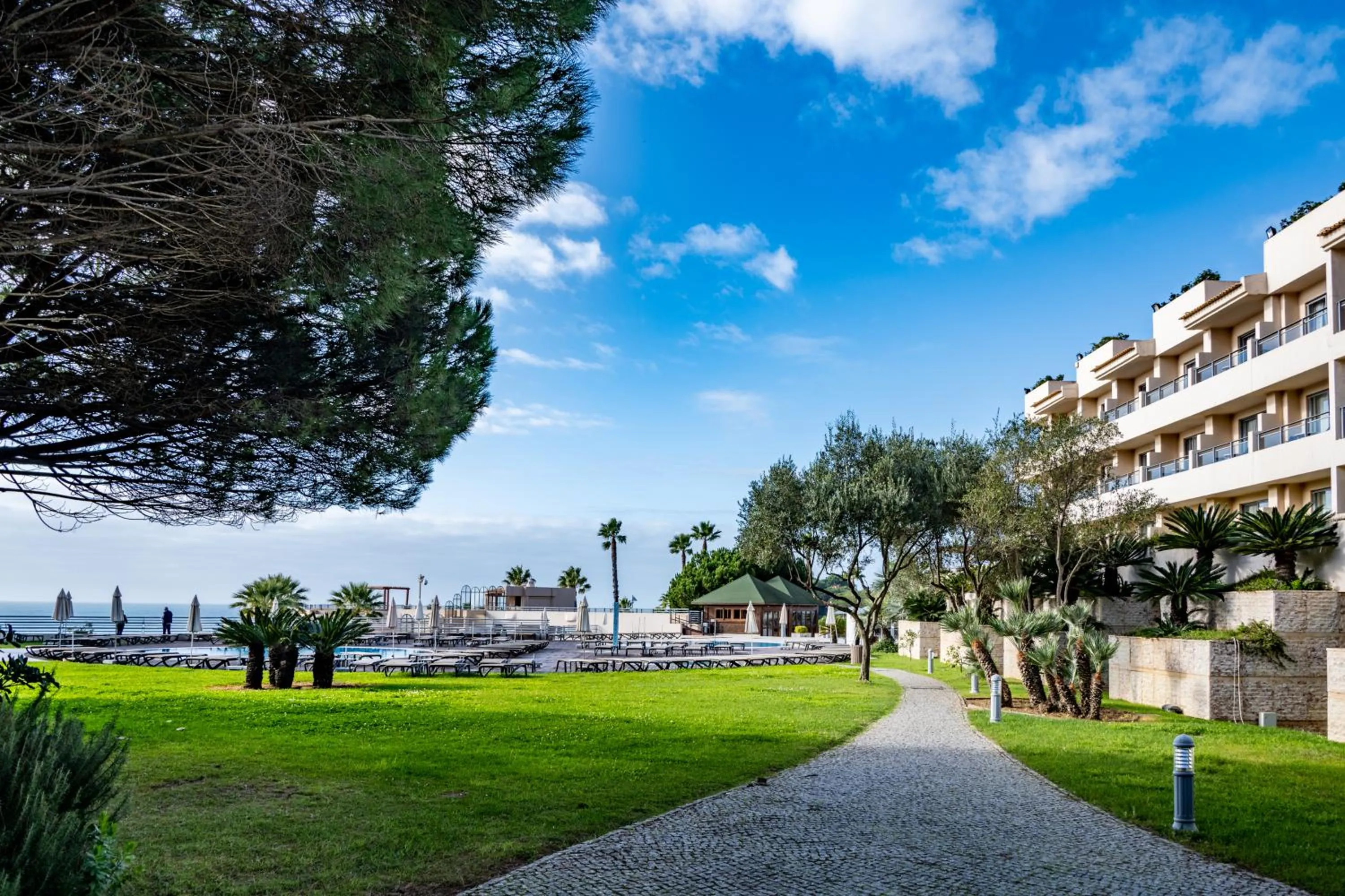 Garden in Grande Real Santa Eulalia Resort & Hotel Spa