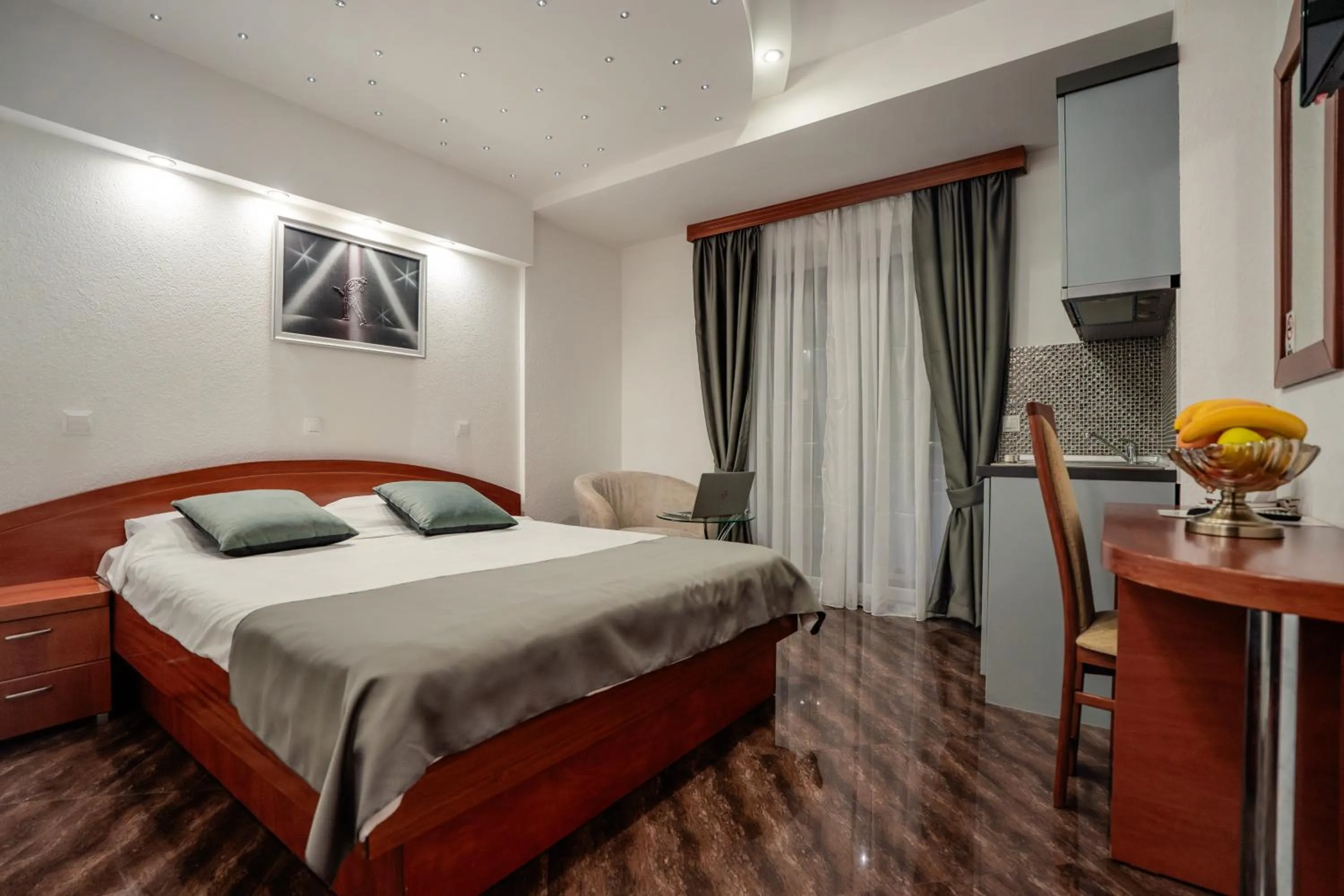 Bed in Villa Maki