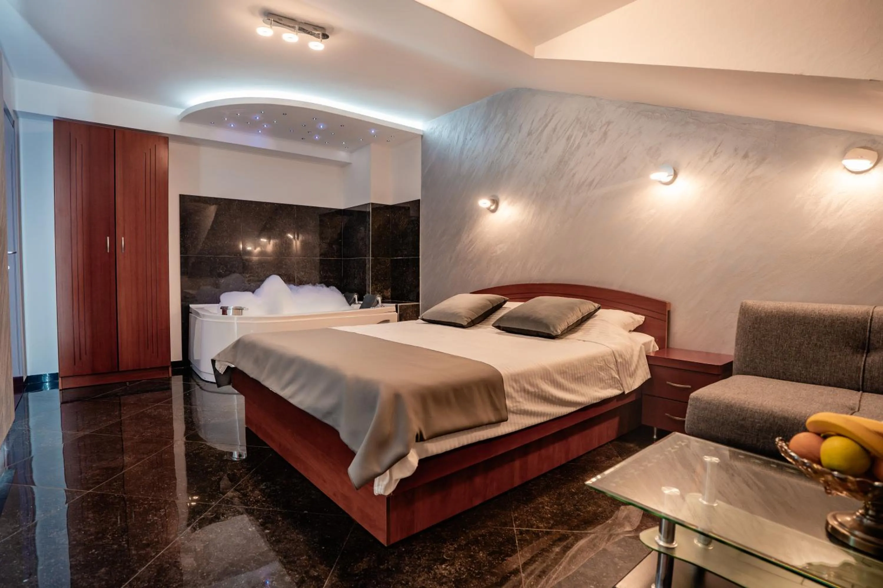 Bed in Villa Maki