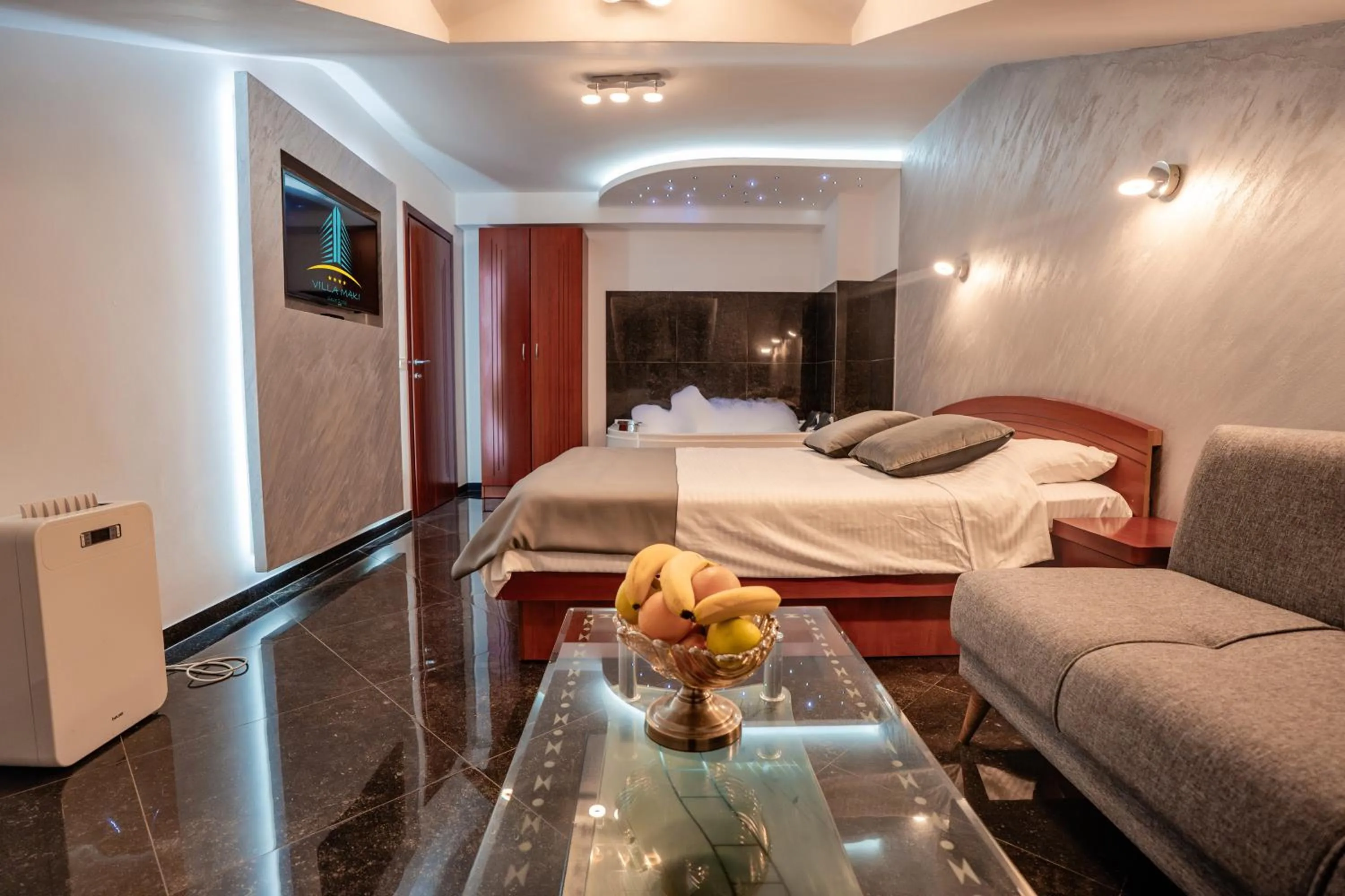 Bed in Villa Maki