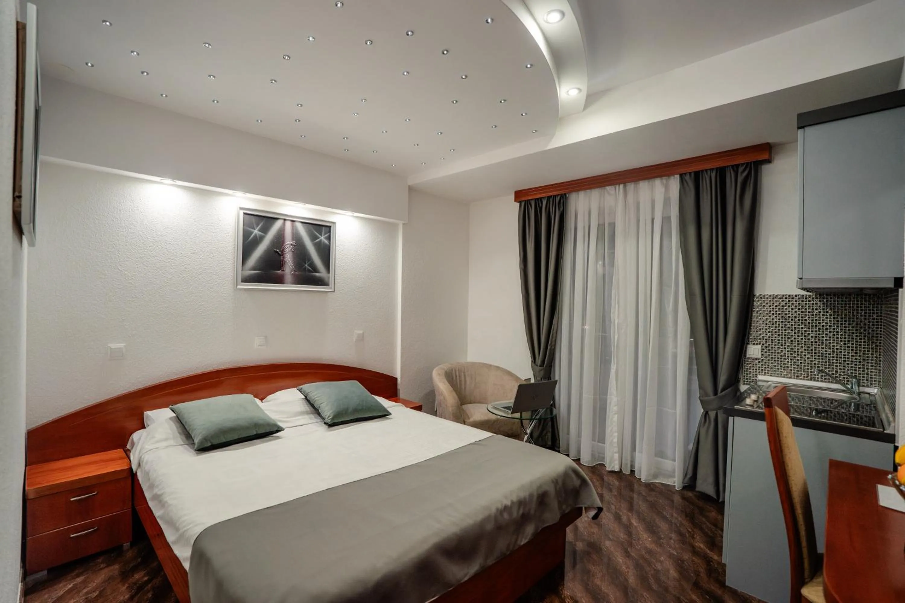 Bed in Villa Maki