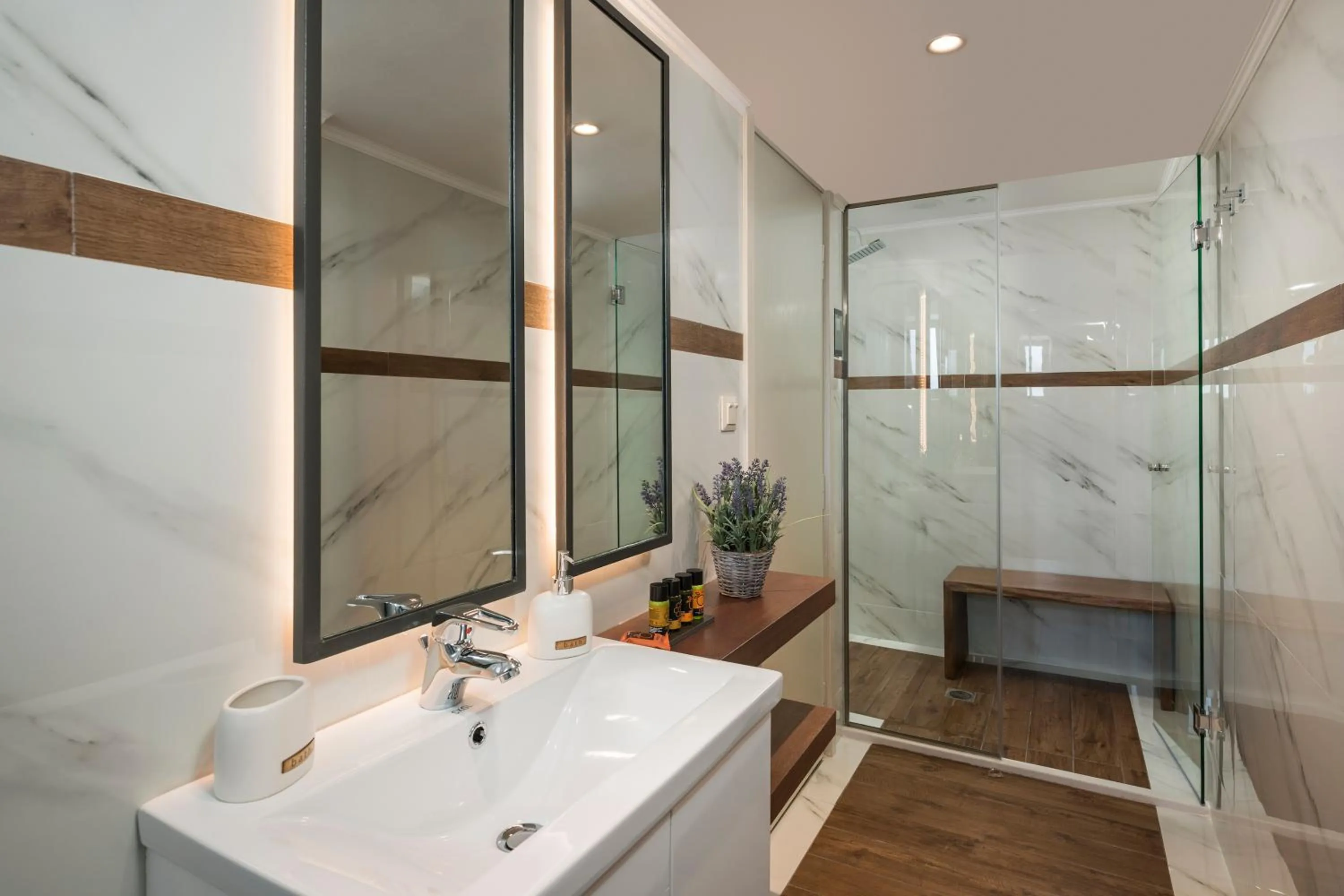 Sauna in Sun Ray Luxury Apartments