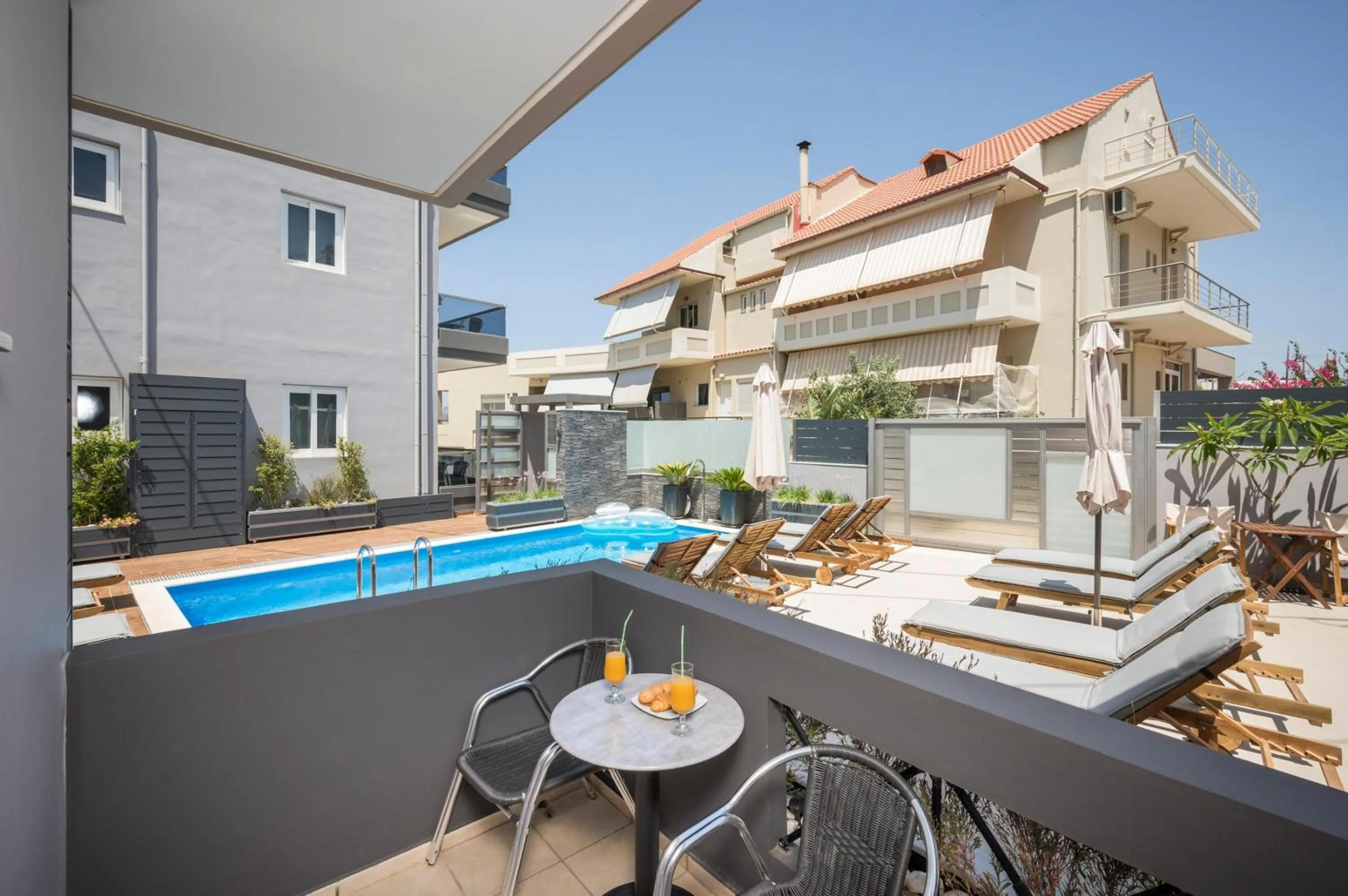 Property building in Sun Ray Luxury Apartments