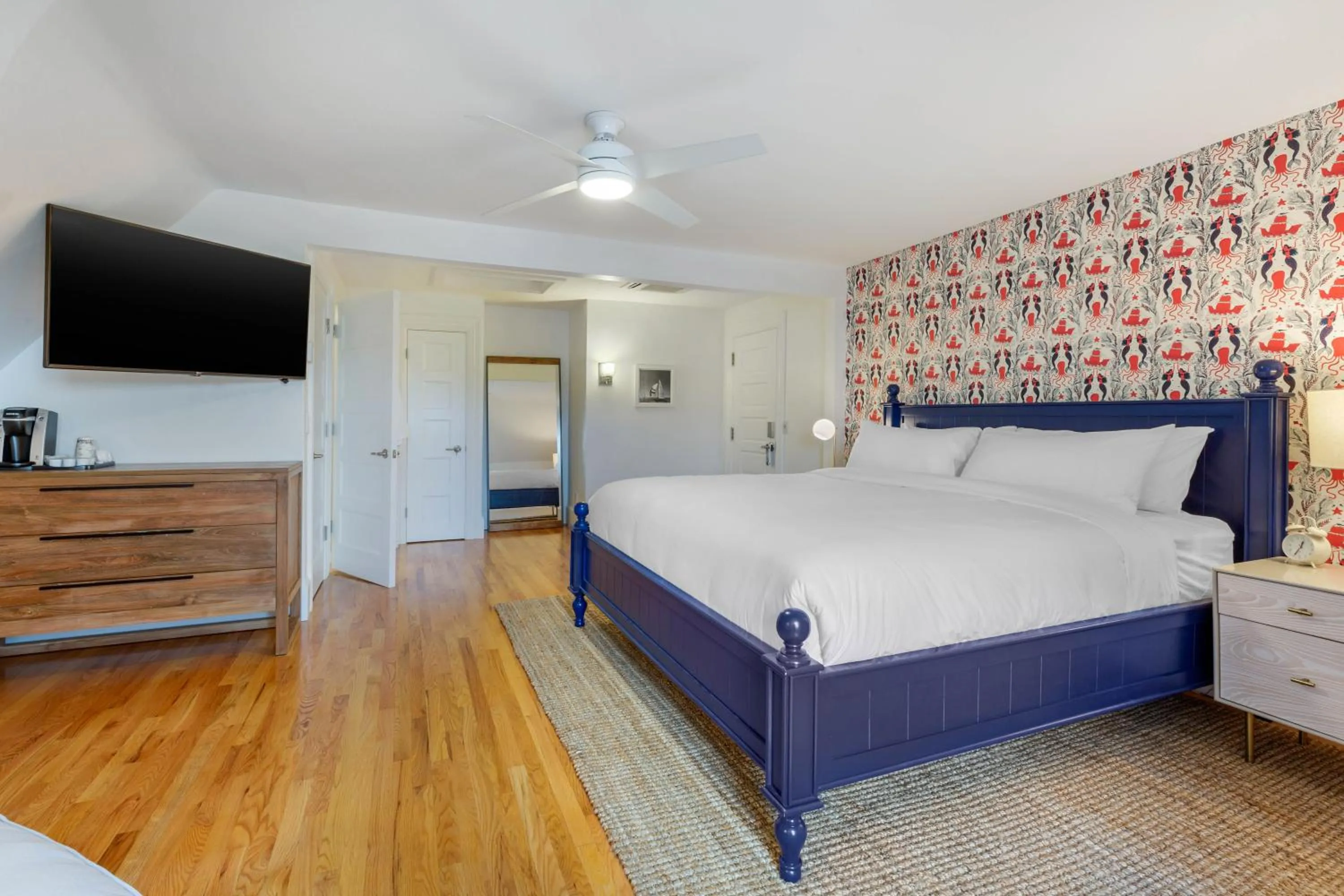 Bedroom, Bed in The Shore House