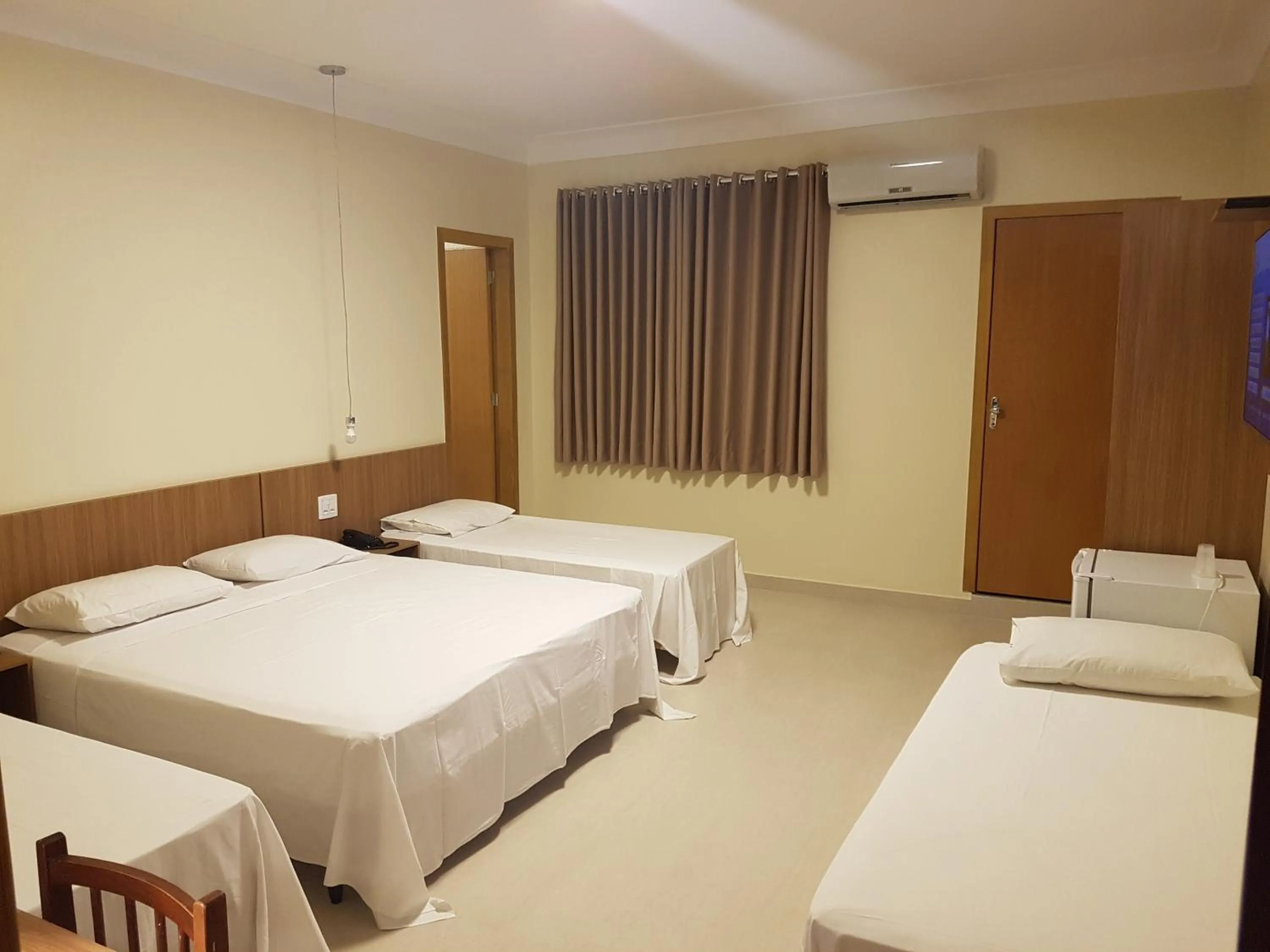 Bed in Oft Place Hotel