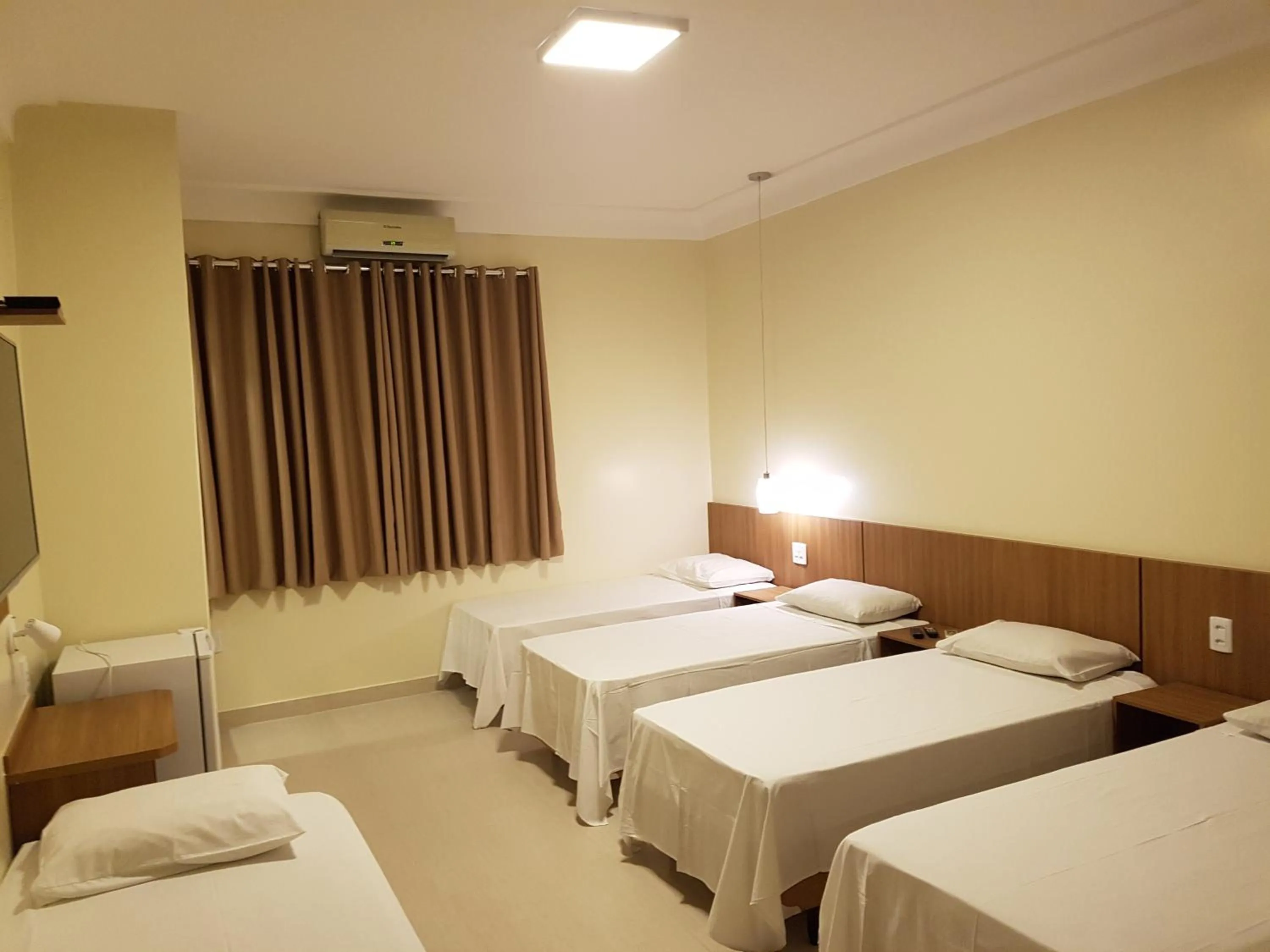 Bed in Oft Place Hotel