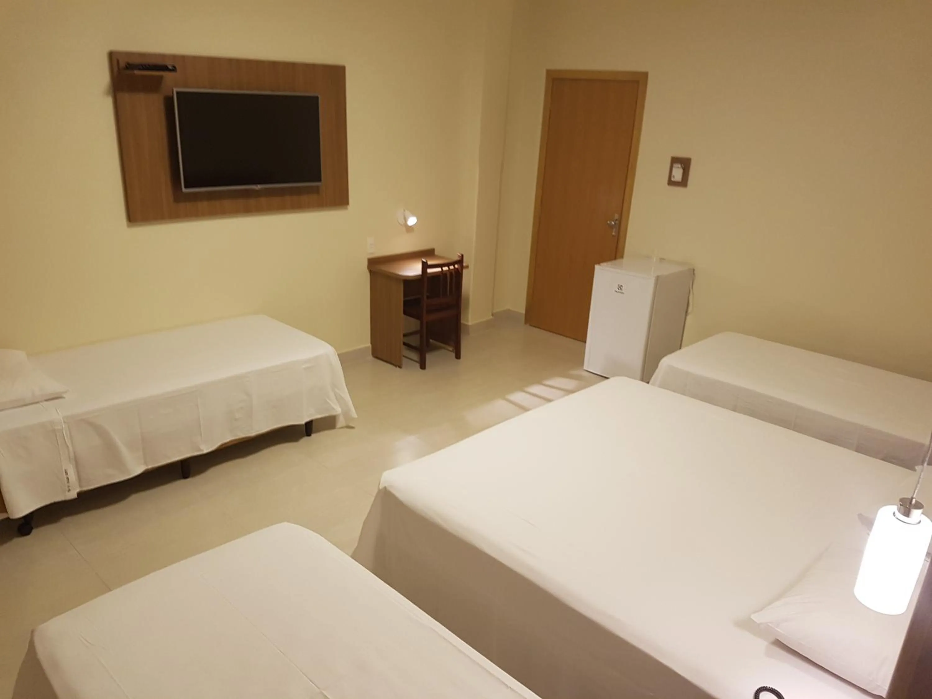 Photo of the whole room, Bed in Oft Place Hotel