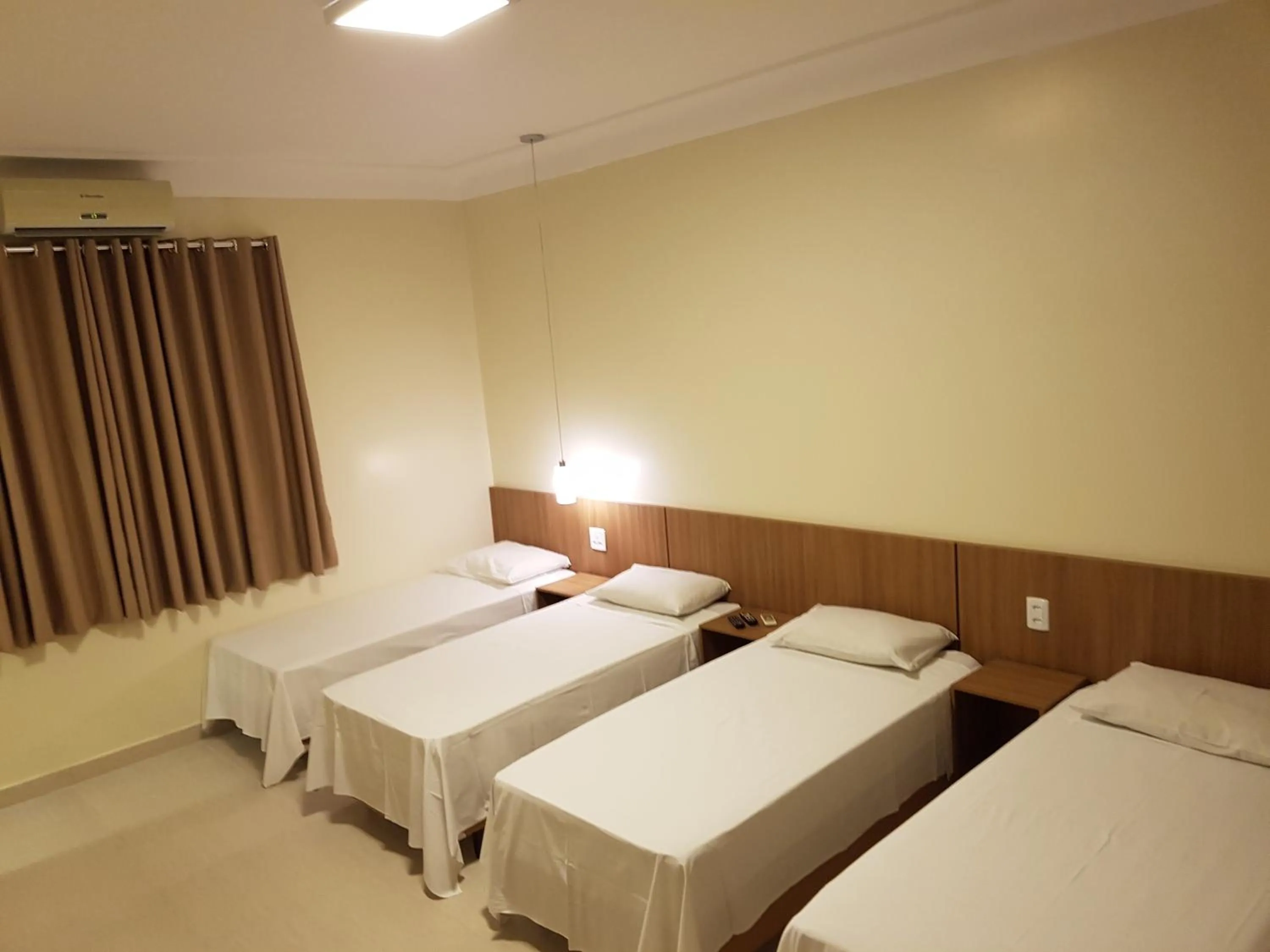 Bed in Oft Place Hotel