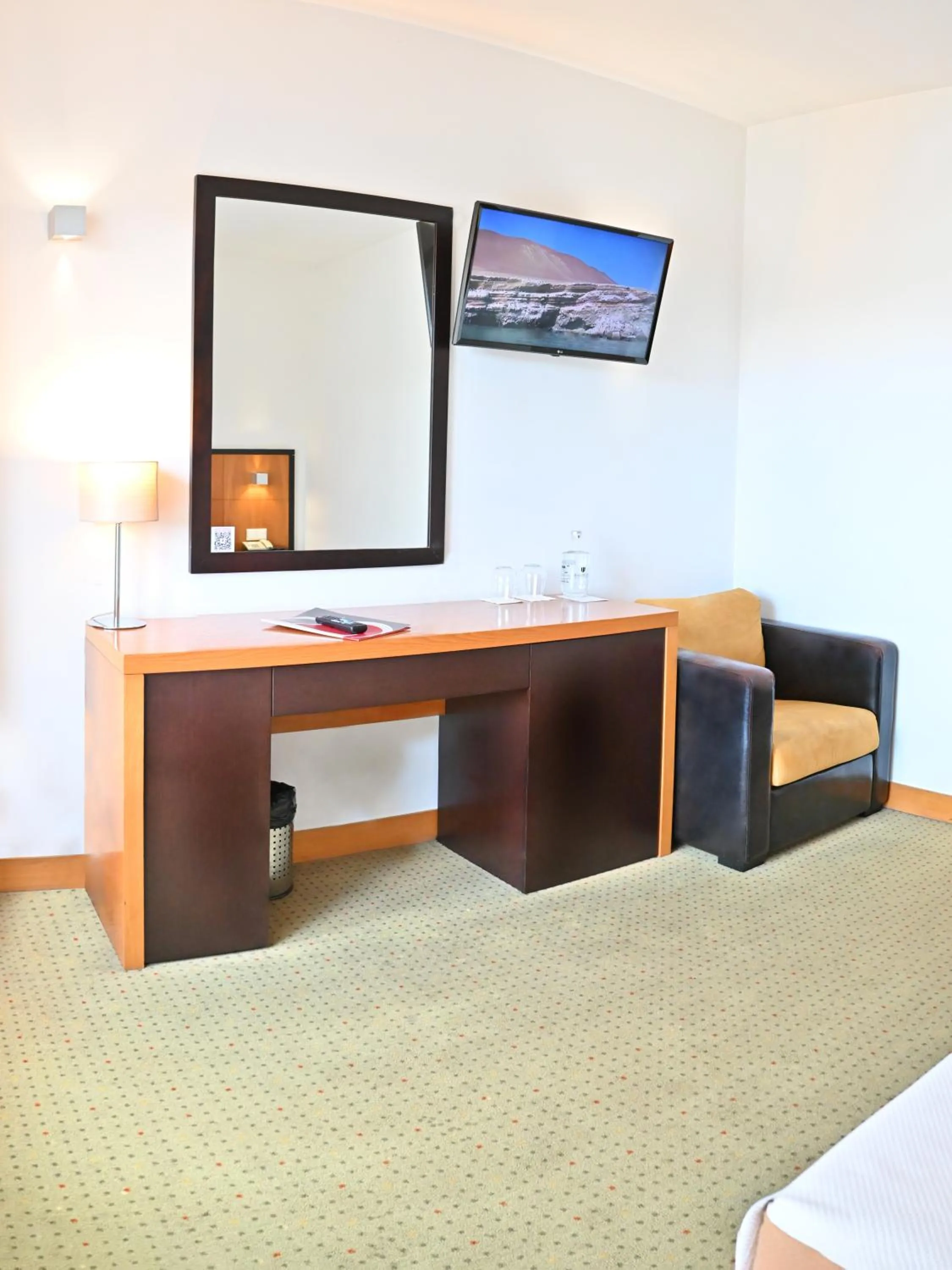 Photo of the whole room, Bed in Hotel Bagoeira