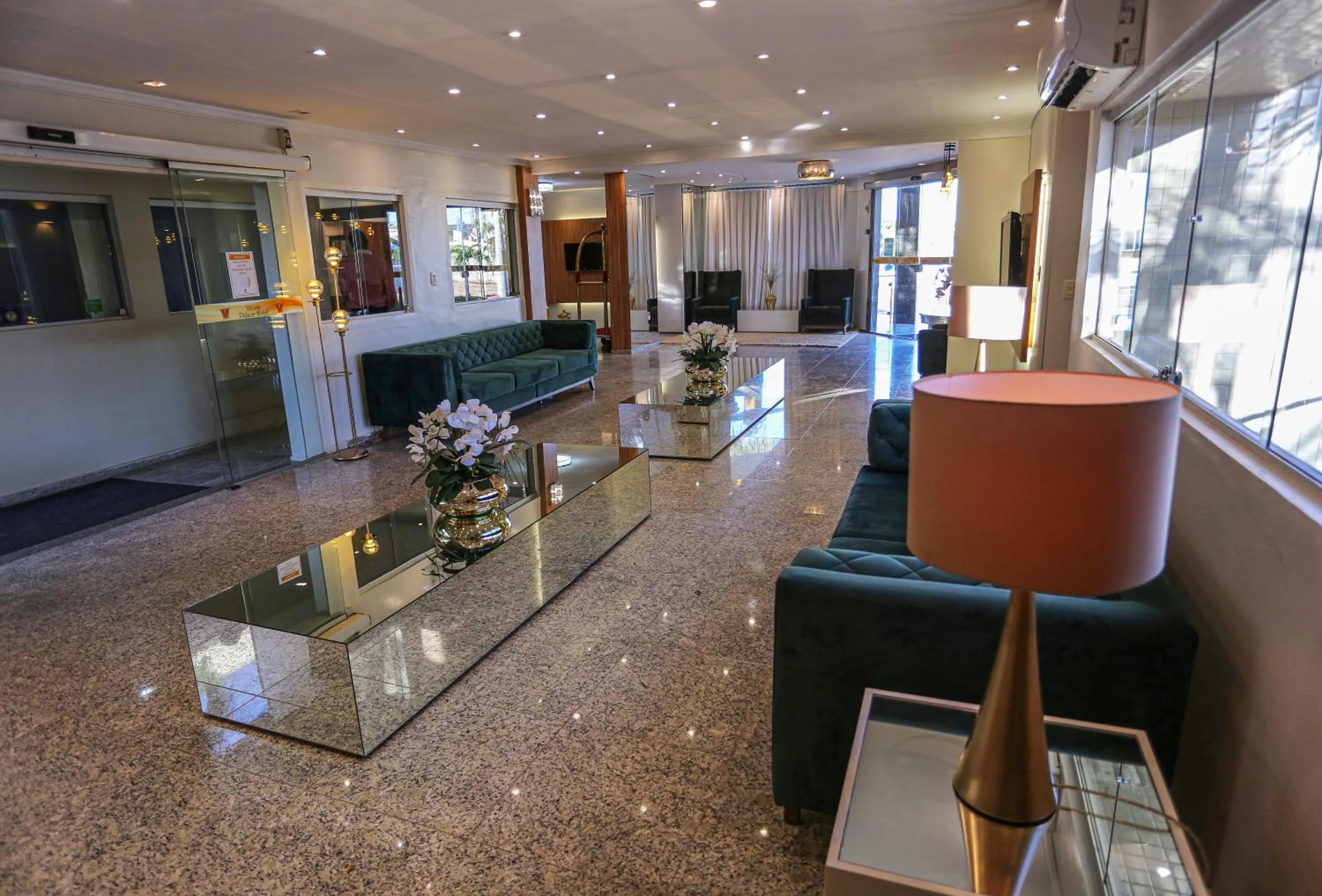Lobby or reception in Vitoria Palace Hotel