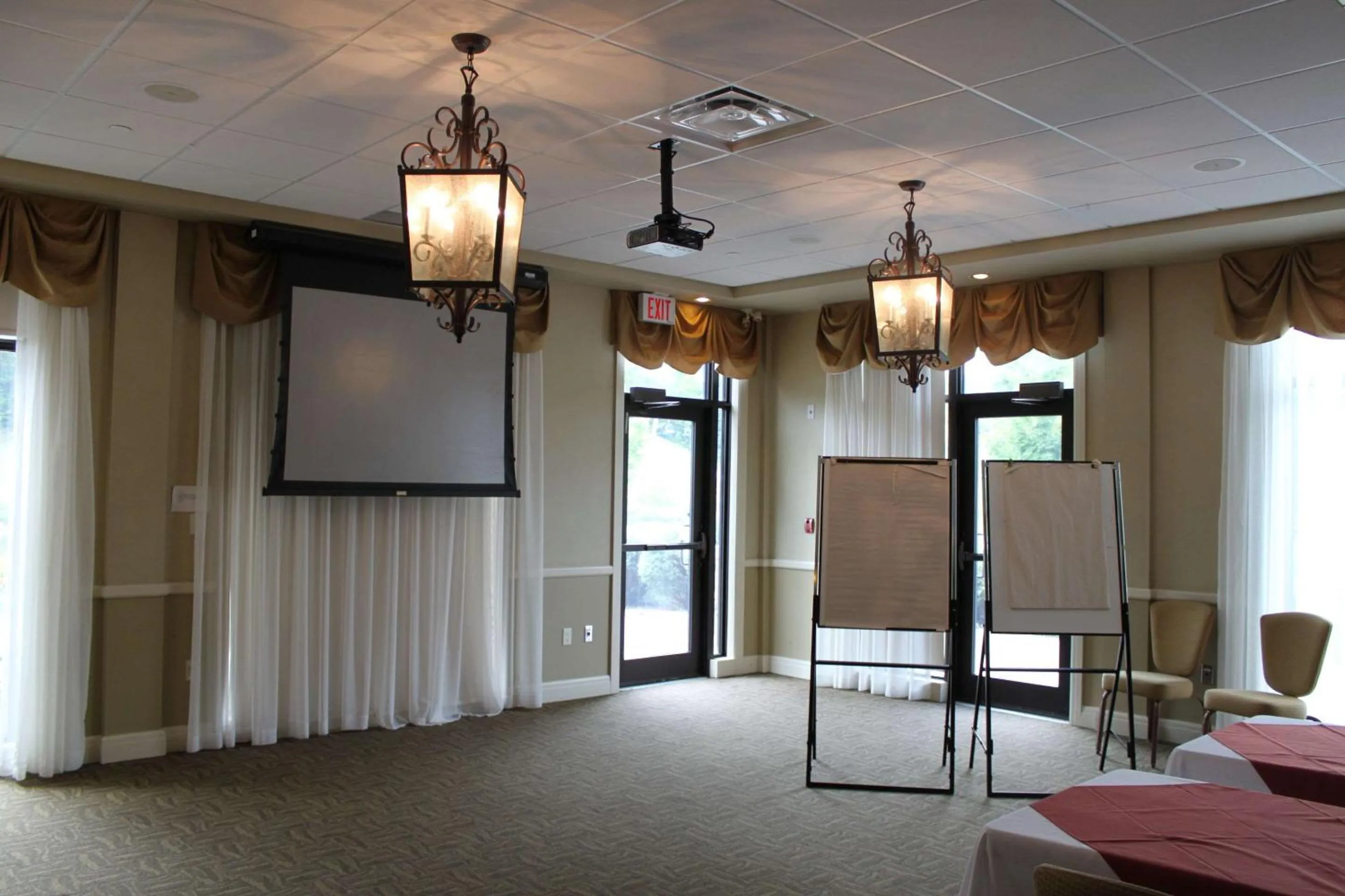 Meeting/conference room in Calabogie Peaks Hotel, Ascend Hotel Member