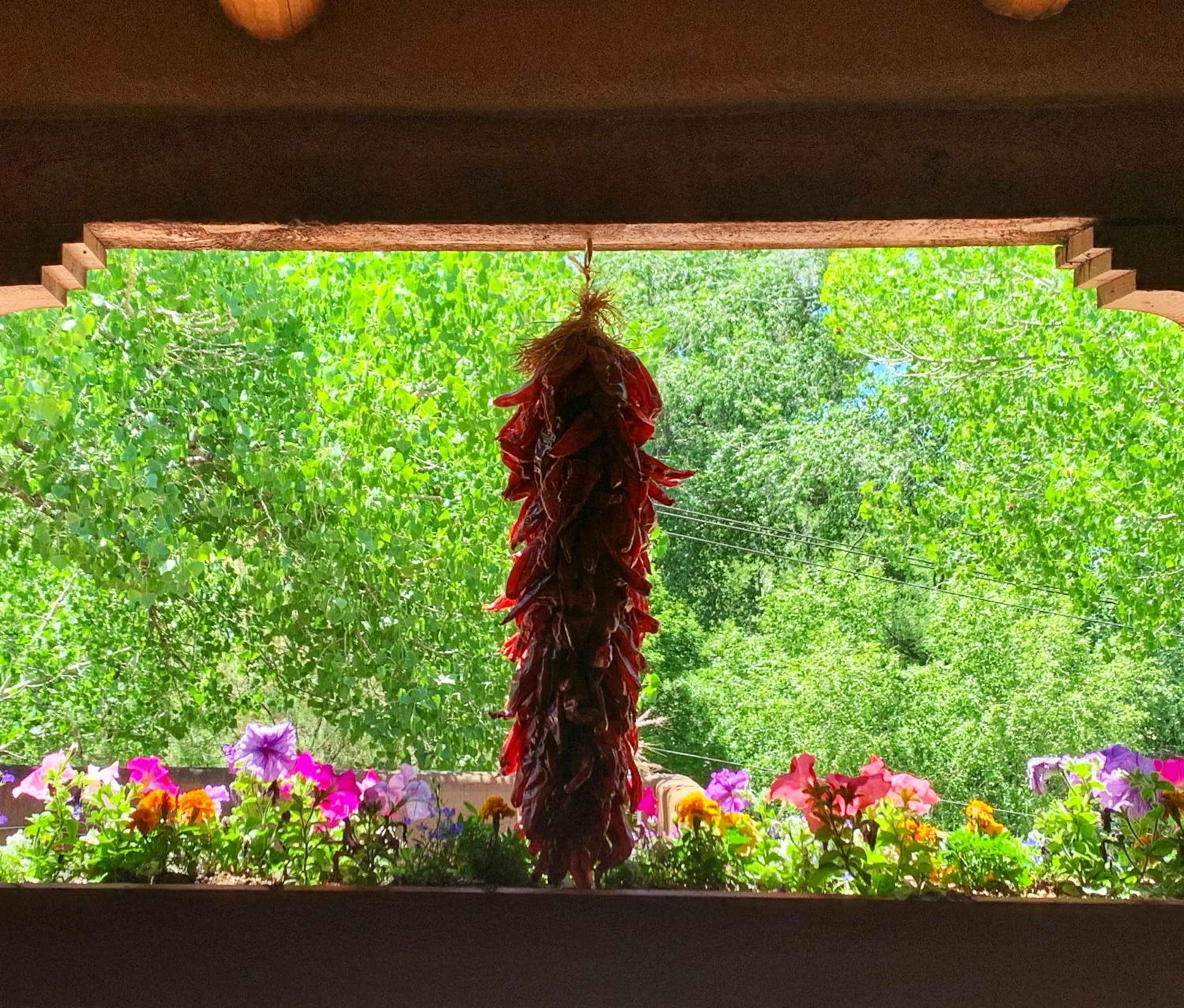 Restaurant/places to eat in Inn on the Alameda