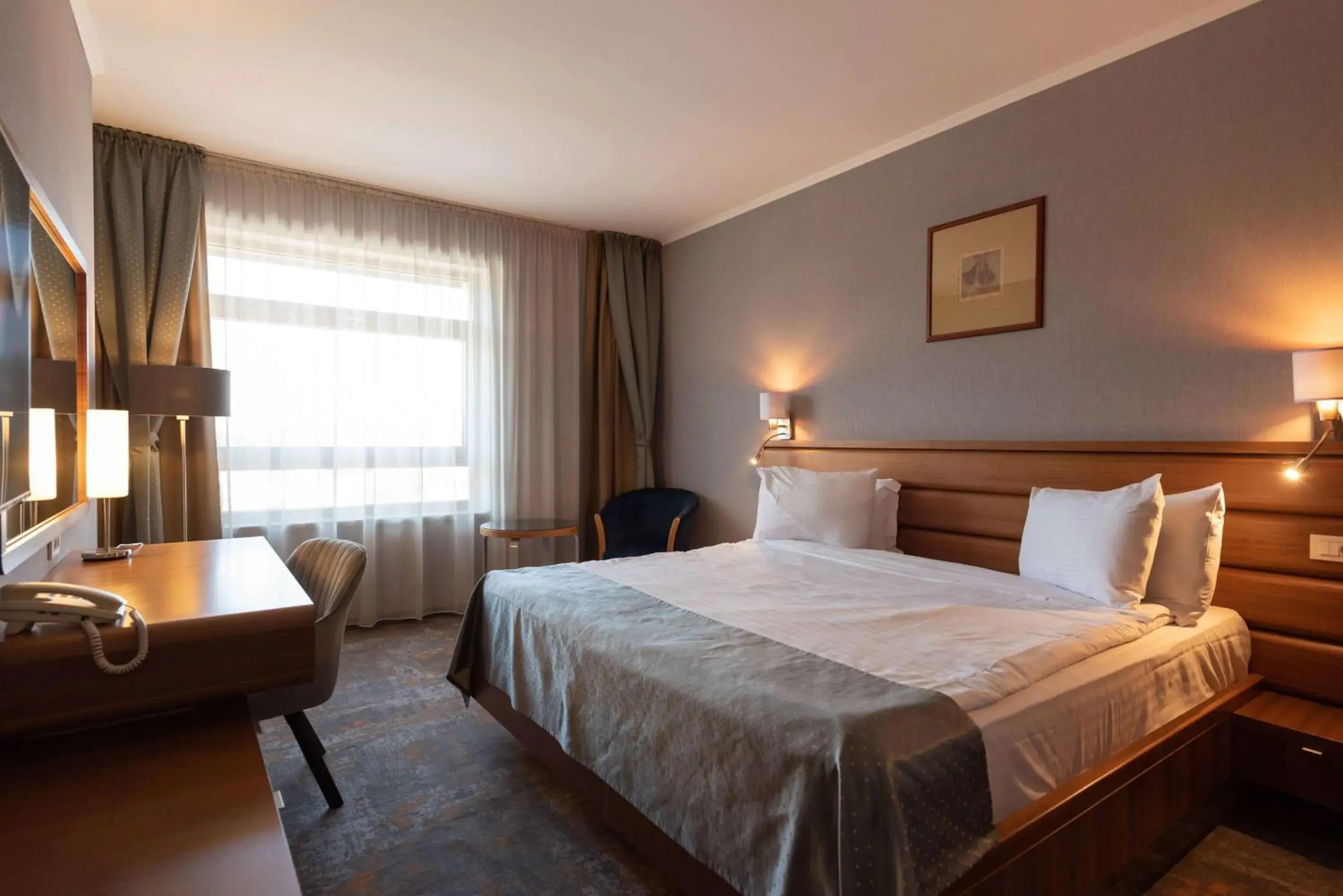 Photo of the whole room, Bed in Wyndham Cluj Photo of the whole room, Bed in Wyndham Cluj