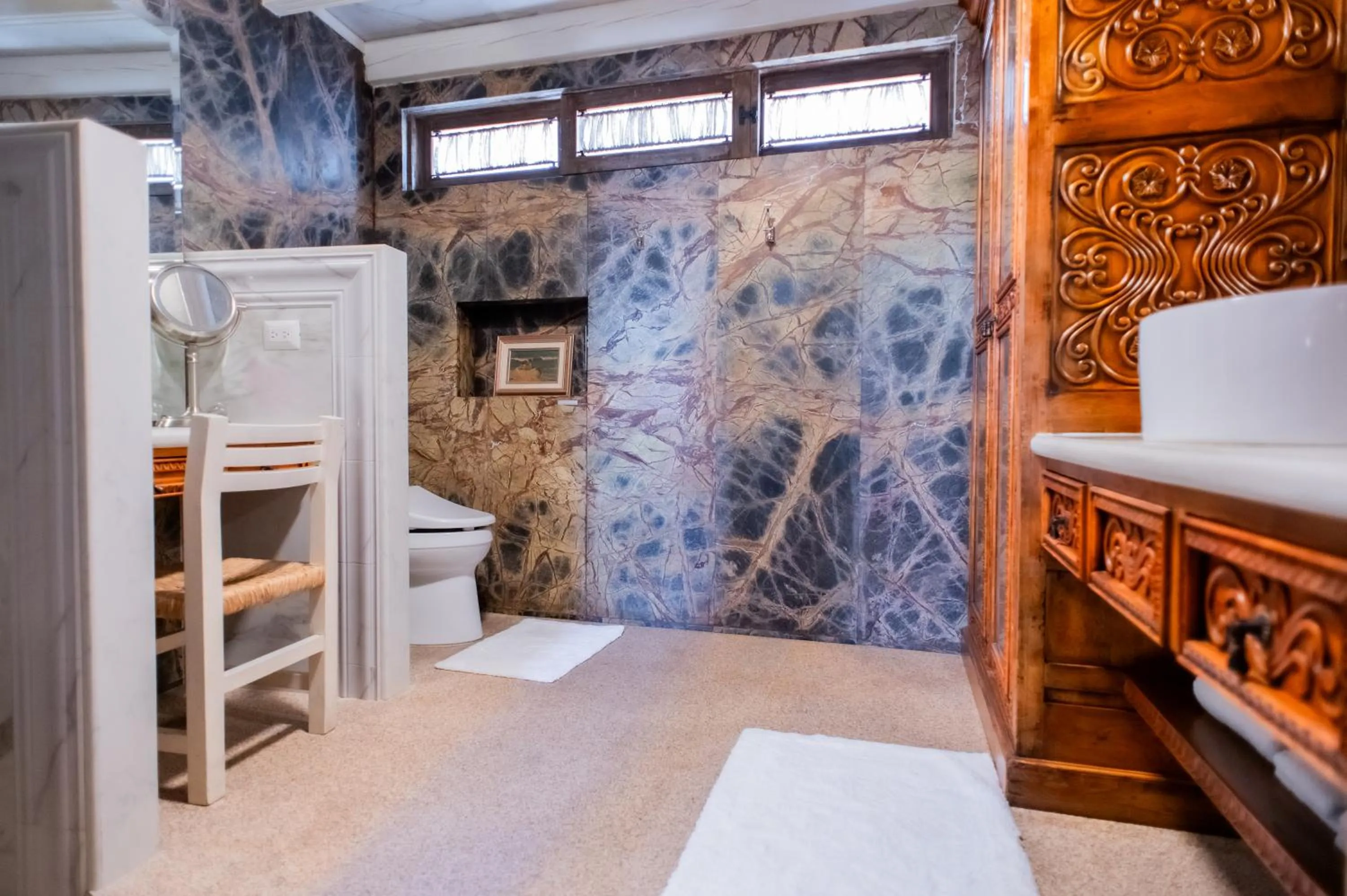 Bathroom, Bed in Casa Sollano 34