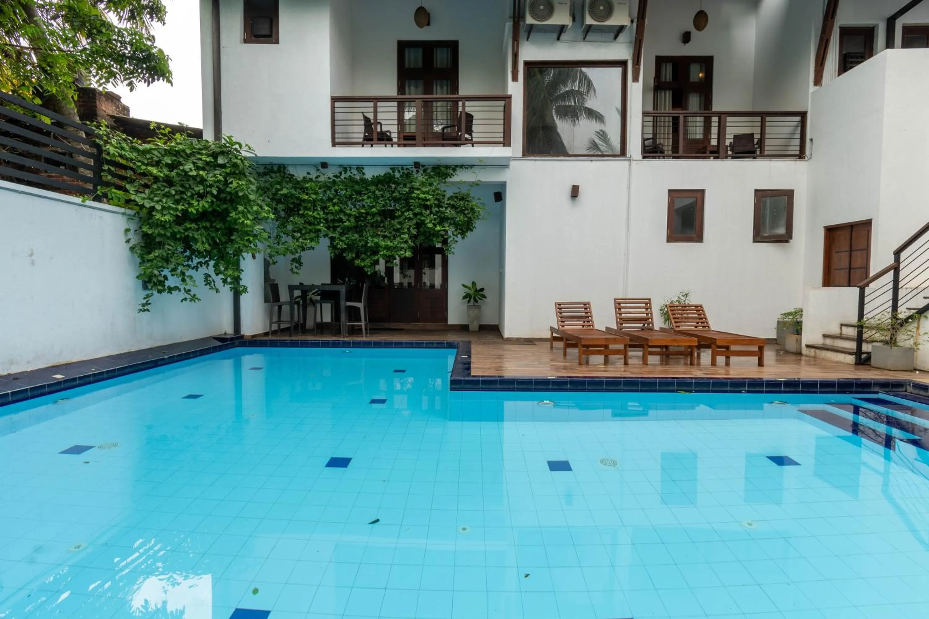 Swimming pool in Hotel Bella Vista