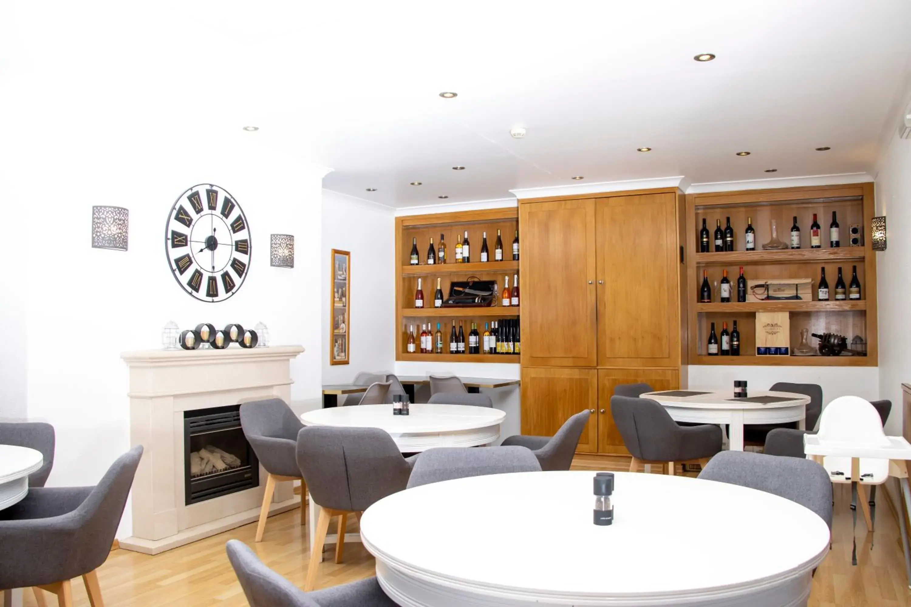 Restaurant/places to eat in Pestana Palm Gardens Restaurant/places to eat in Pestana Palm Gardens