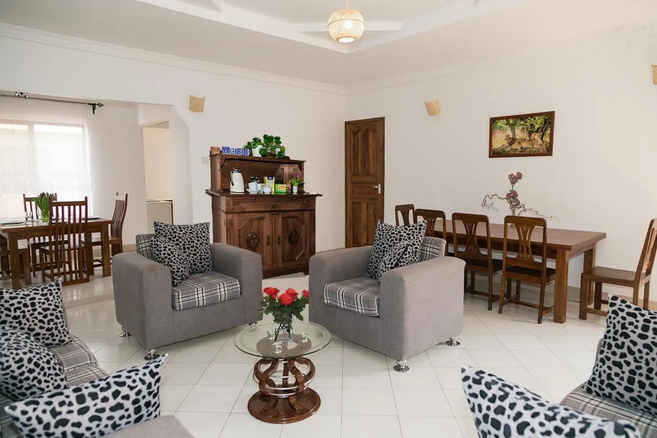 Communal lounge/ TV room in Mama Wilsen House