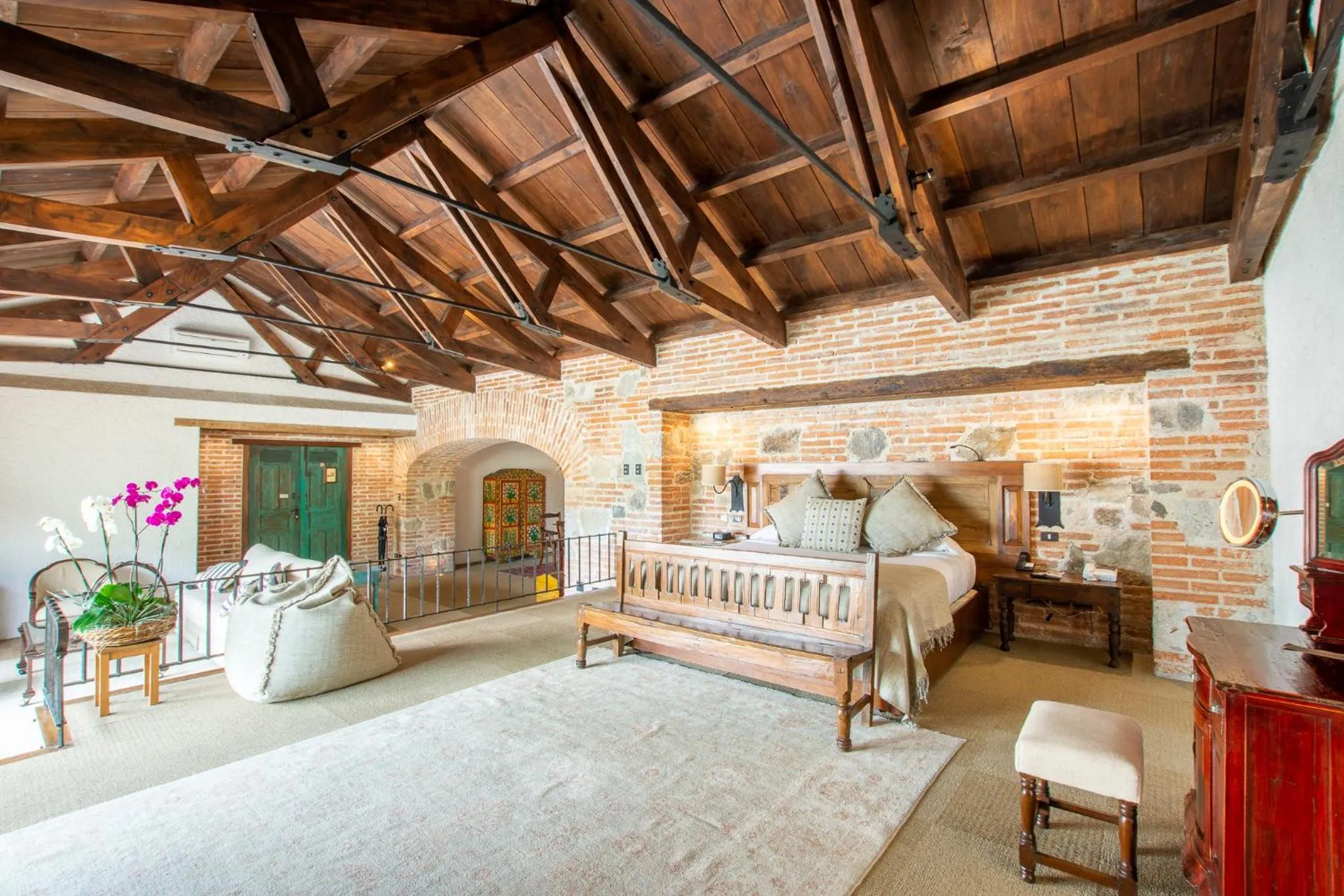 Photo of the whole room in Hotel Museo Spa Casa Santo Domingo