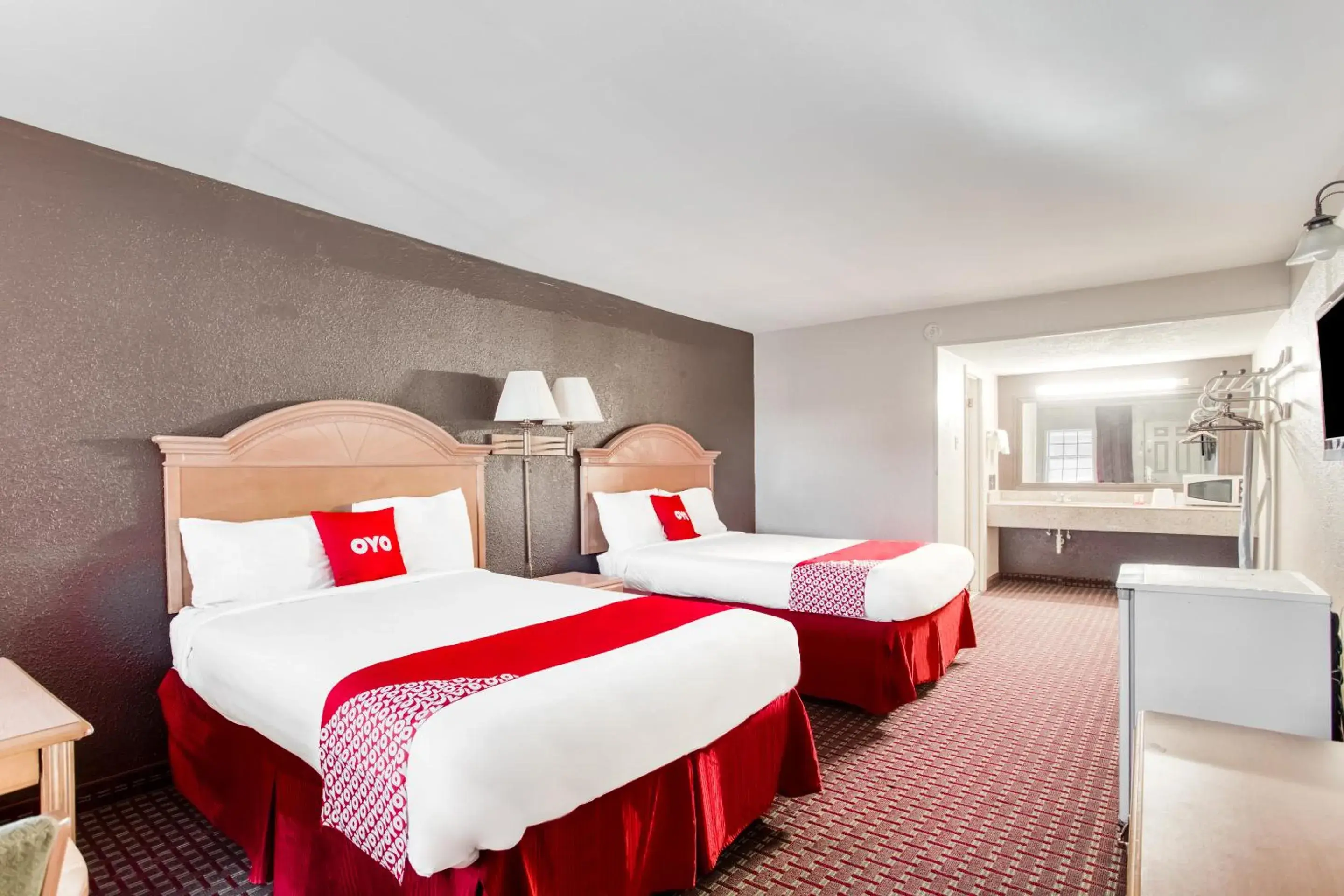 Premium 2 Full Bed Smoking in OYO Hotel Bald Knob AR Hwy 64 Premium 2 Full Bed Smoking in OYO Hotel Bald Knob AR Hwy 64