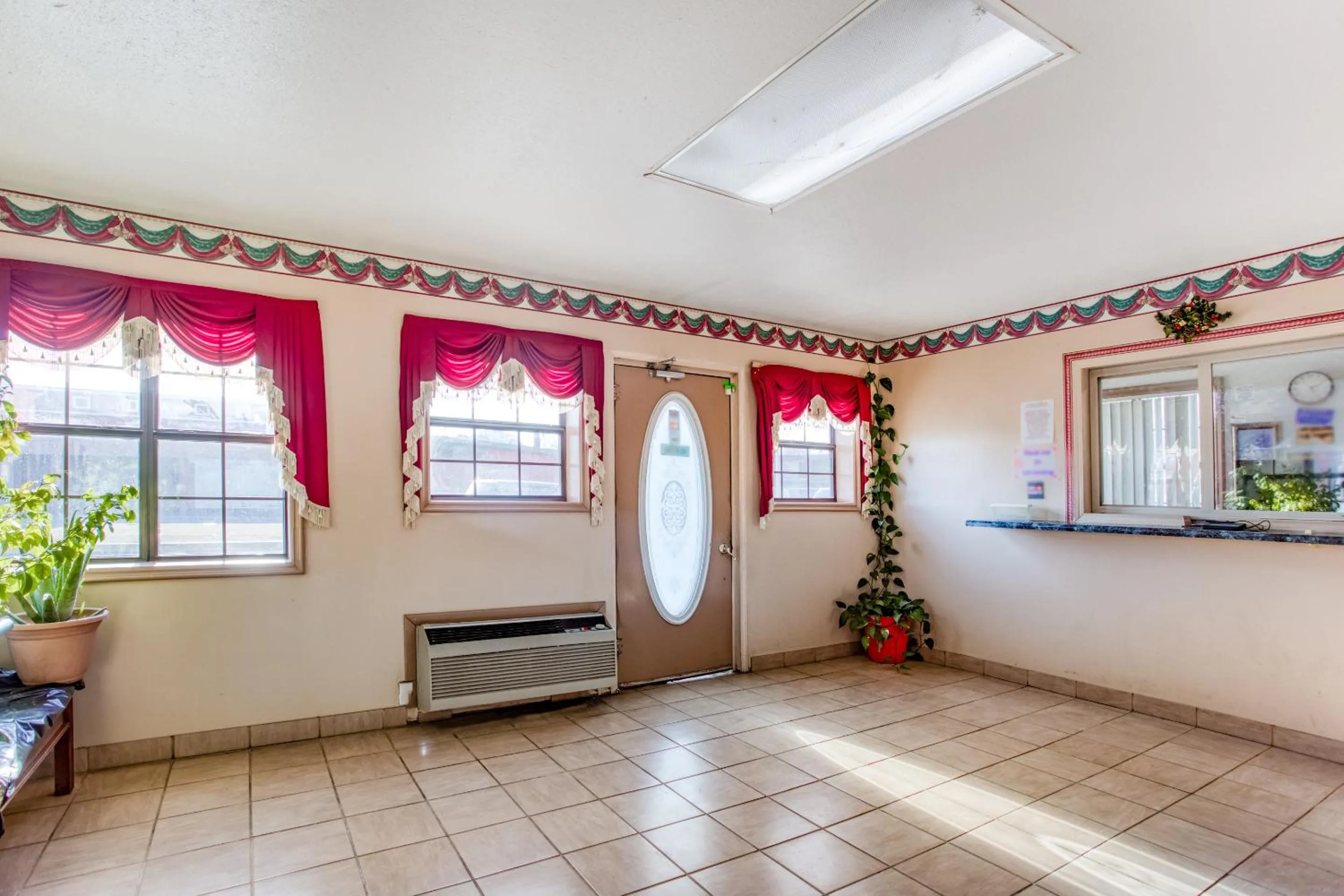 Lobby or reception in OYO Hotel Bald Knob AR Hwy 64