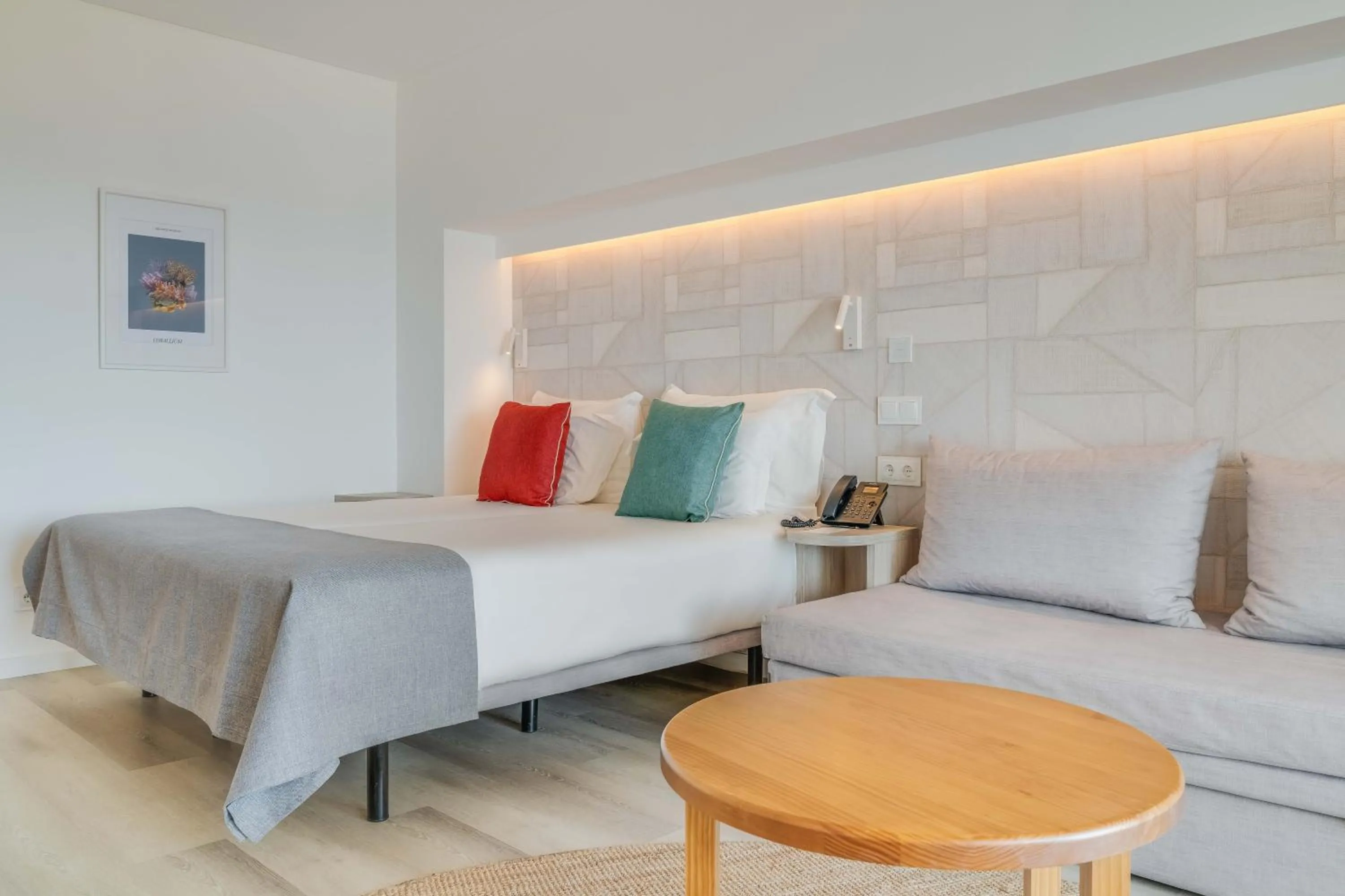 Bedroom, Bed in Pestana Blue Alvor Beach - All Inclusive Hotel